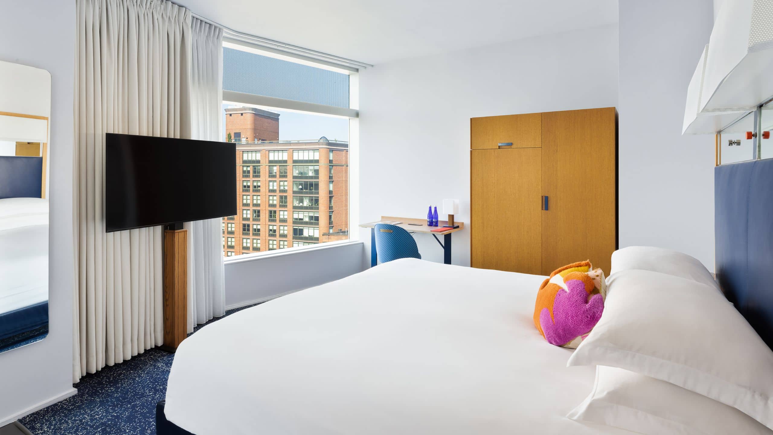 The Standard, East Village One Bedroom Suite