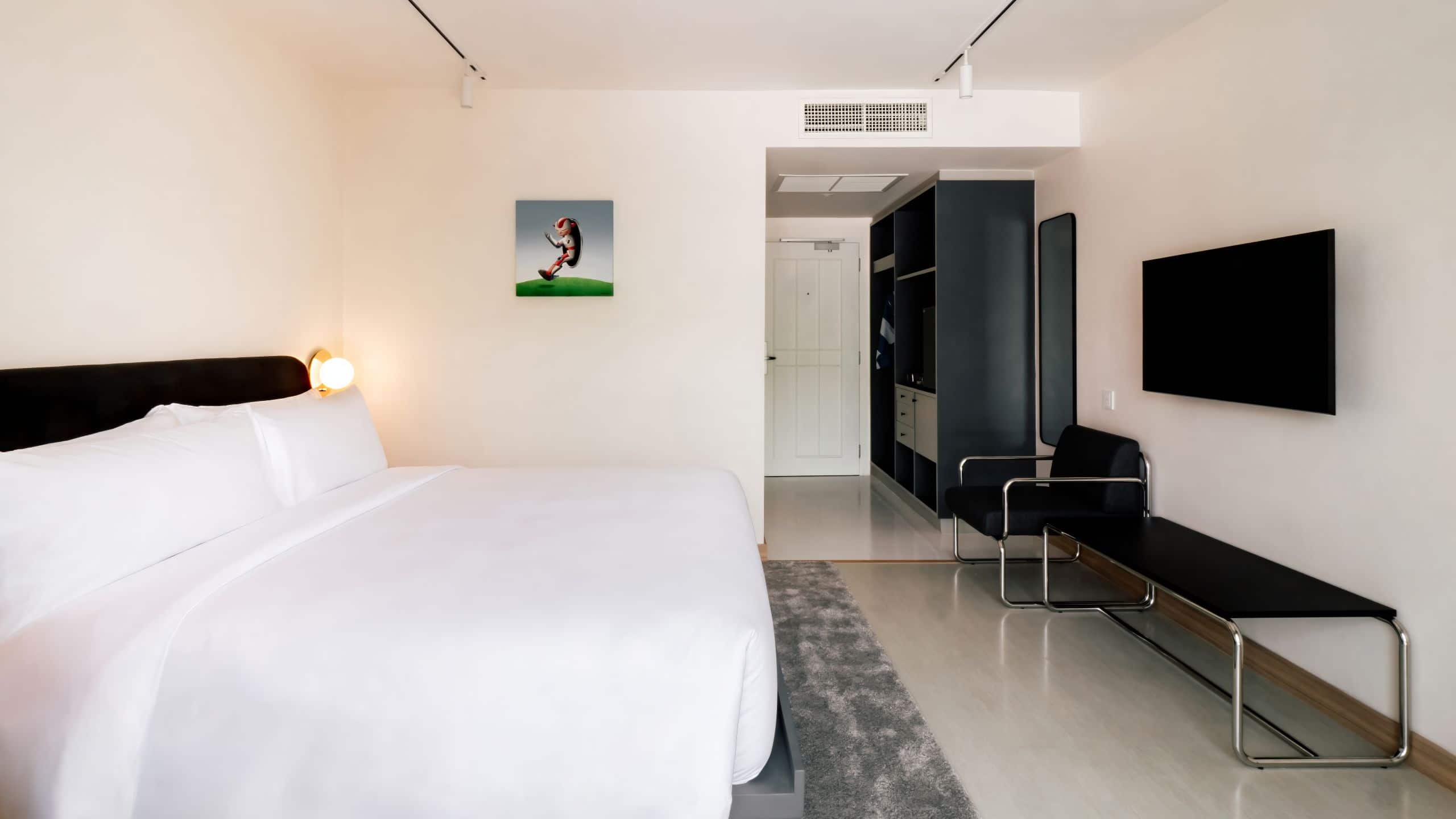 2/3 The StandardX, Bangkok Phra Arthit Cozy King