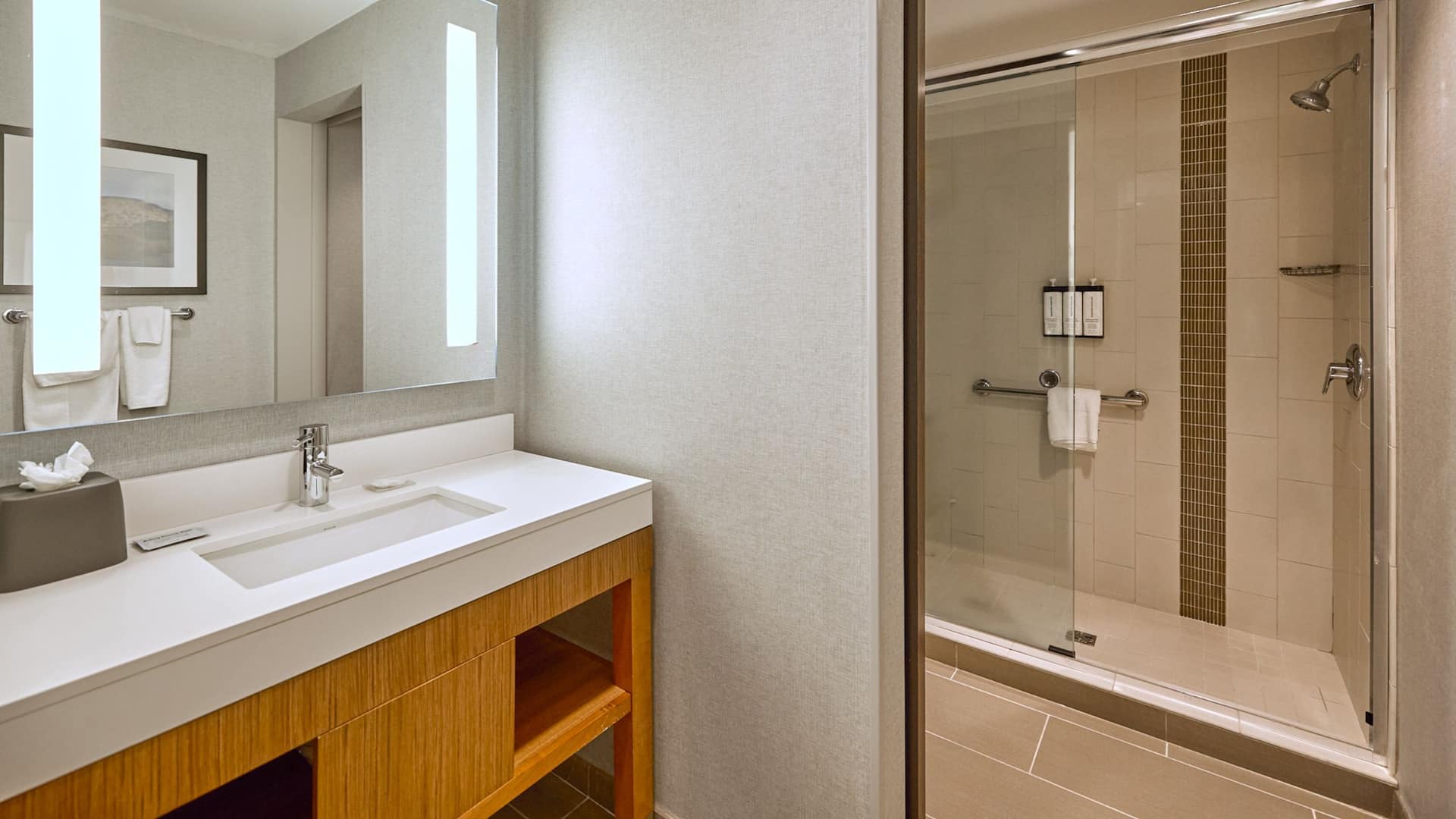 Hyatt Place Portland Downtown-Old Port Square Bathroom Walk In Shower Vanity Single