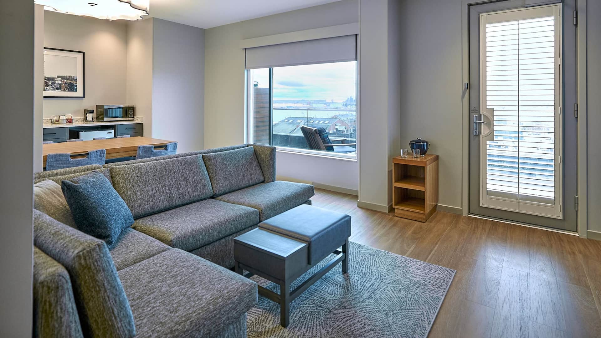 Hyatt Place Portland Downtown-Old Port Square Pwmzp Guestroom Balcony Seating