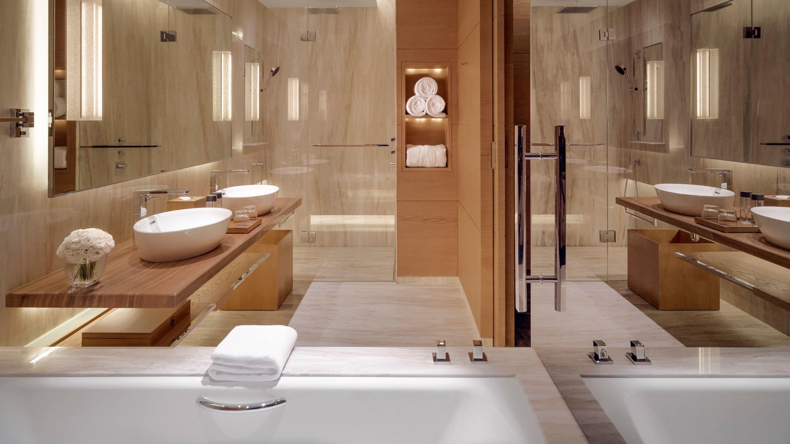 第 2，共 2 Park Hyatt Guangzhou Bathroom