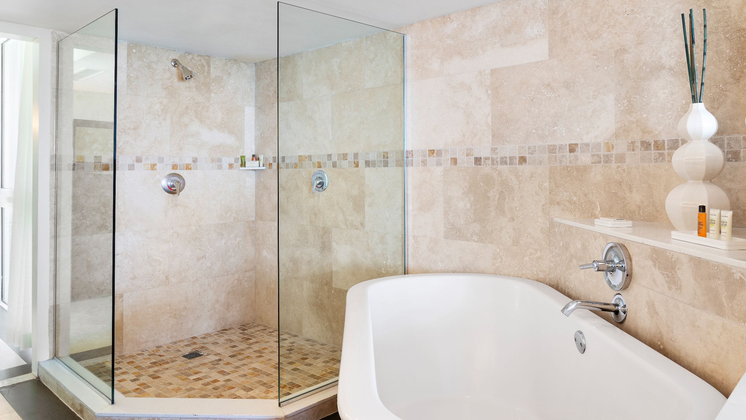 4 of 4 Dreams Rose Hall Oceanfront Prime Ministers Suite Bathroom