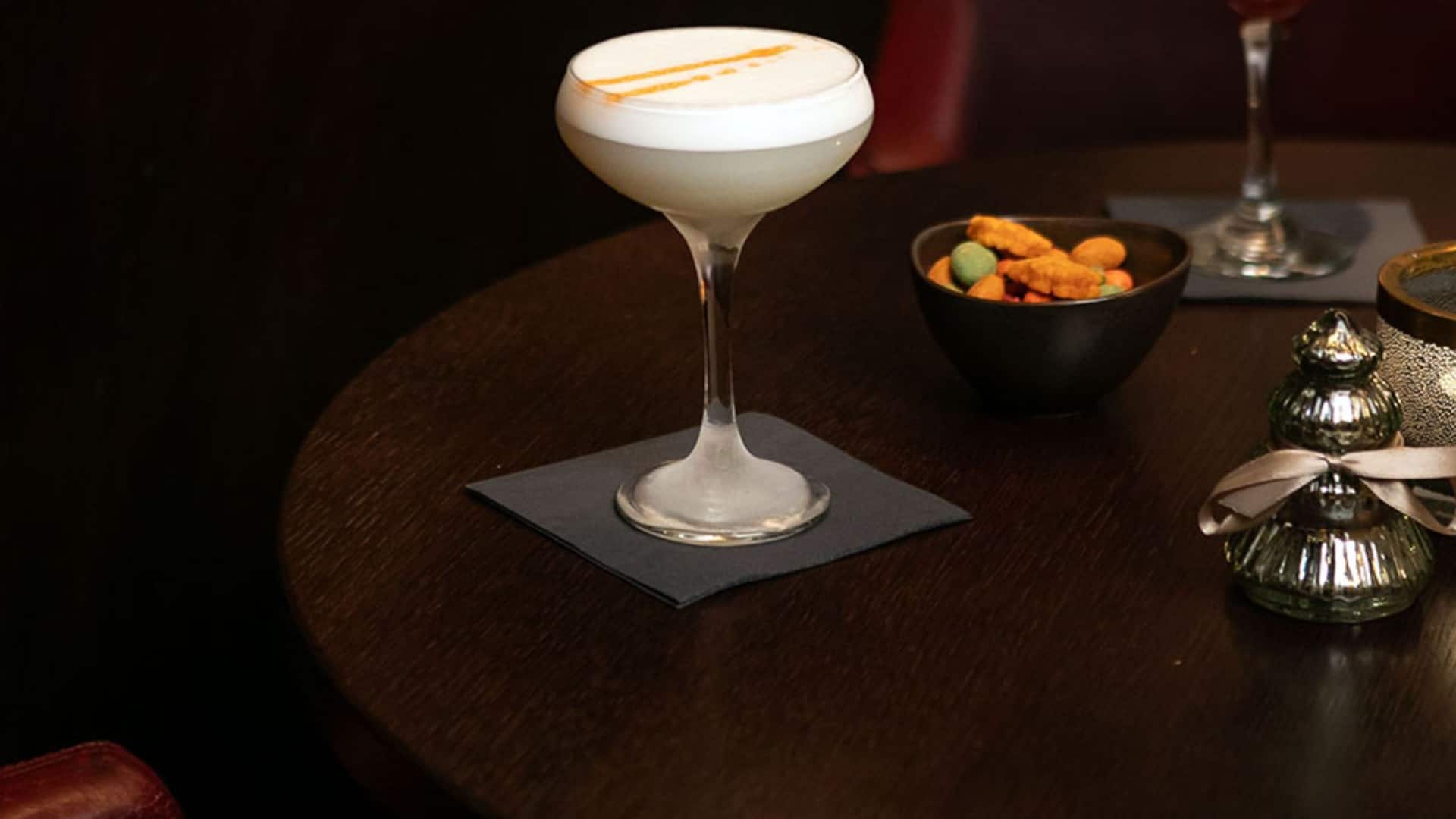 Grand Hyatt Berlin Vox Bar Pisco Clover Club