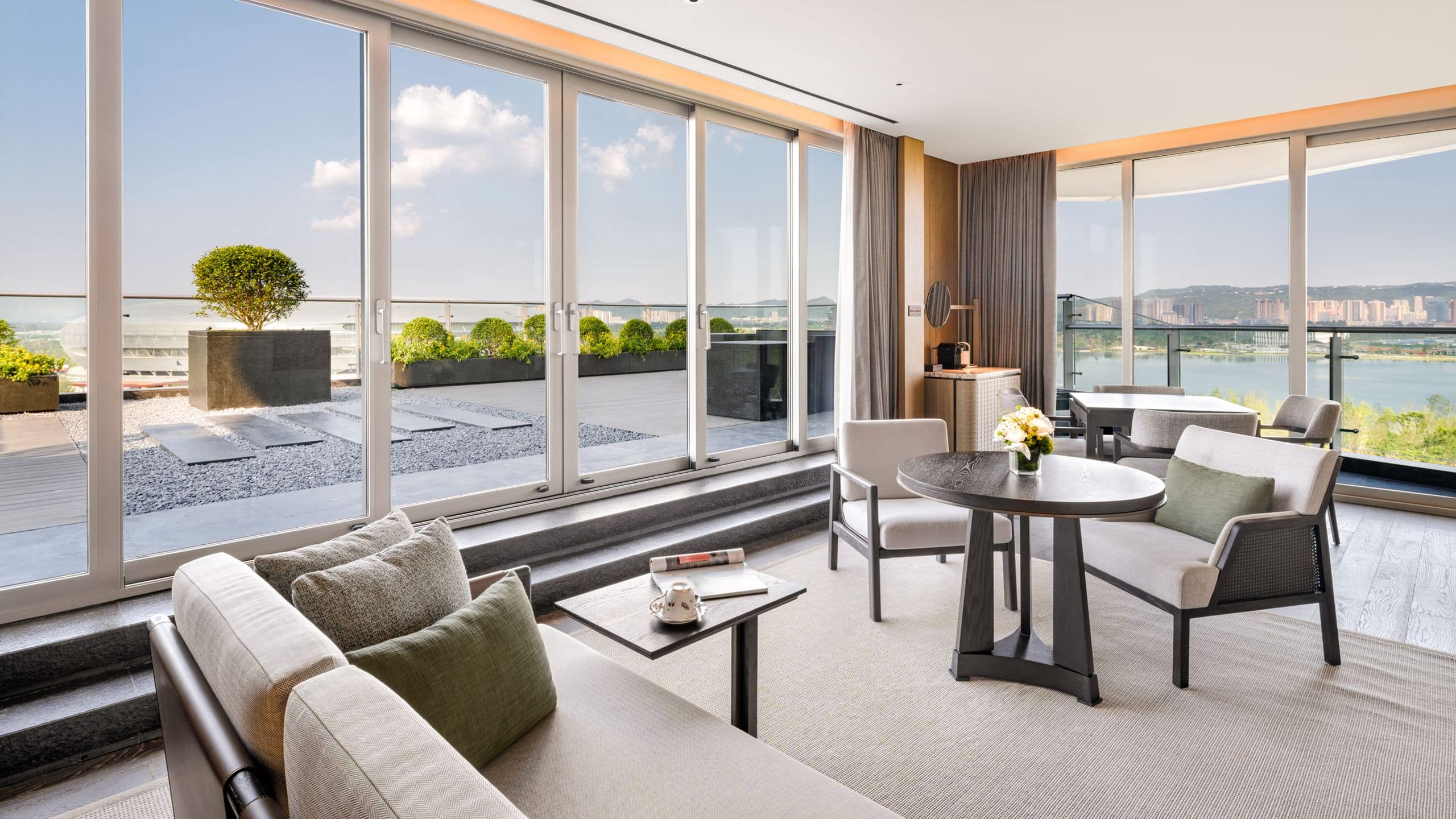 1 de 1 Mumian Chengdu Dong'an Lake Resort Deluxe Suite King With Lake View Layout