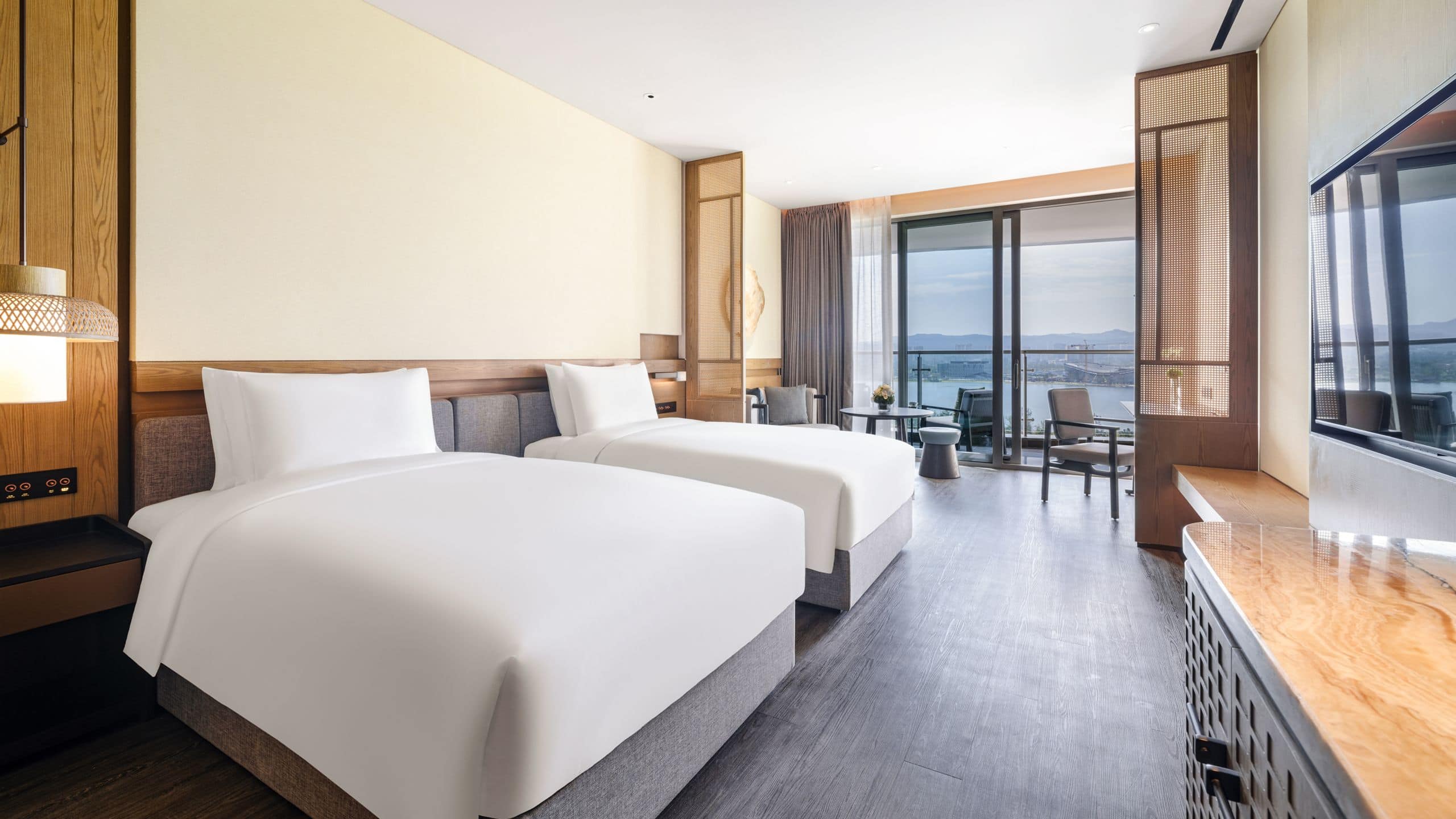 Mumian Chengdu Dong'an Lake Resort Two Twin Beds With Lake View Premium