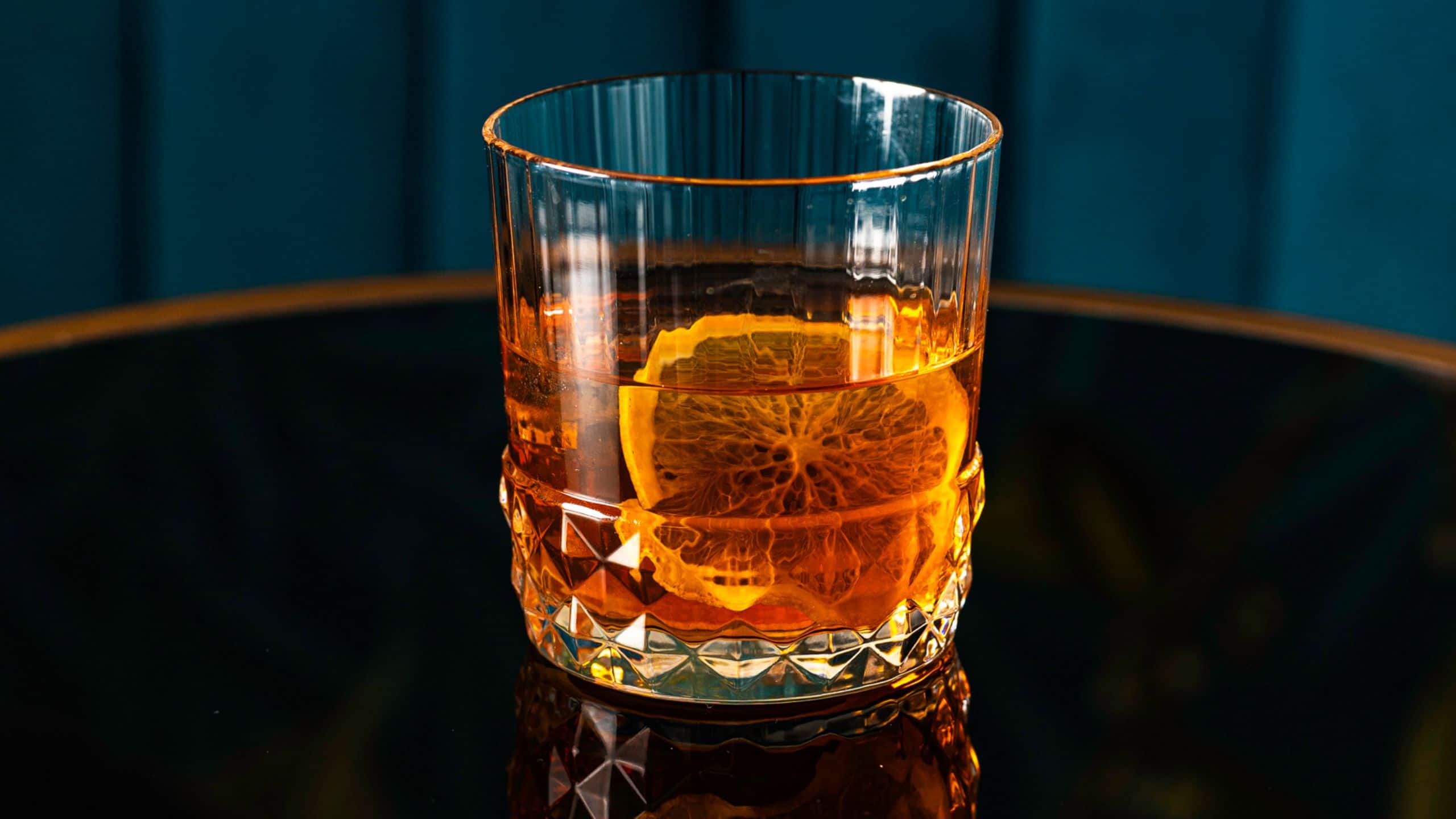 TOOR Hotel Muse Cocktail Vertical