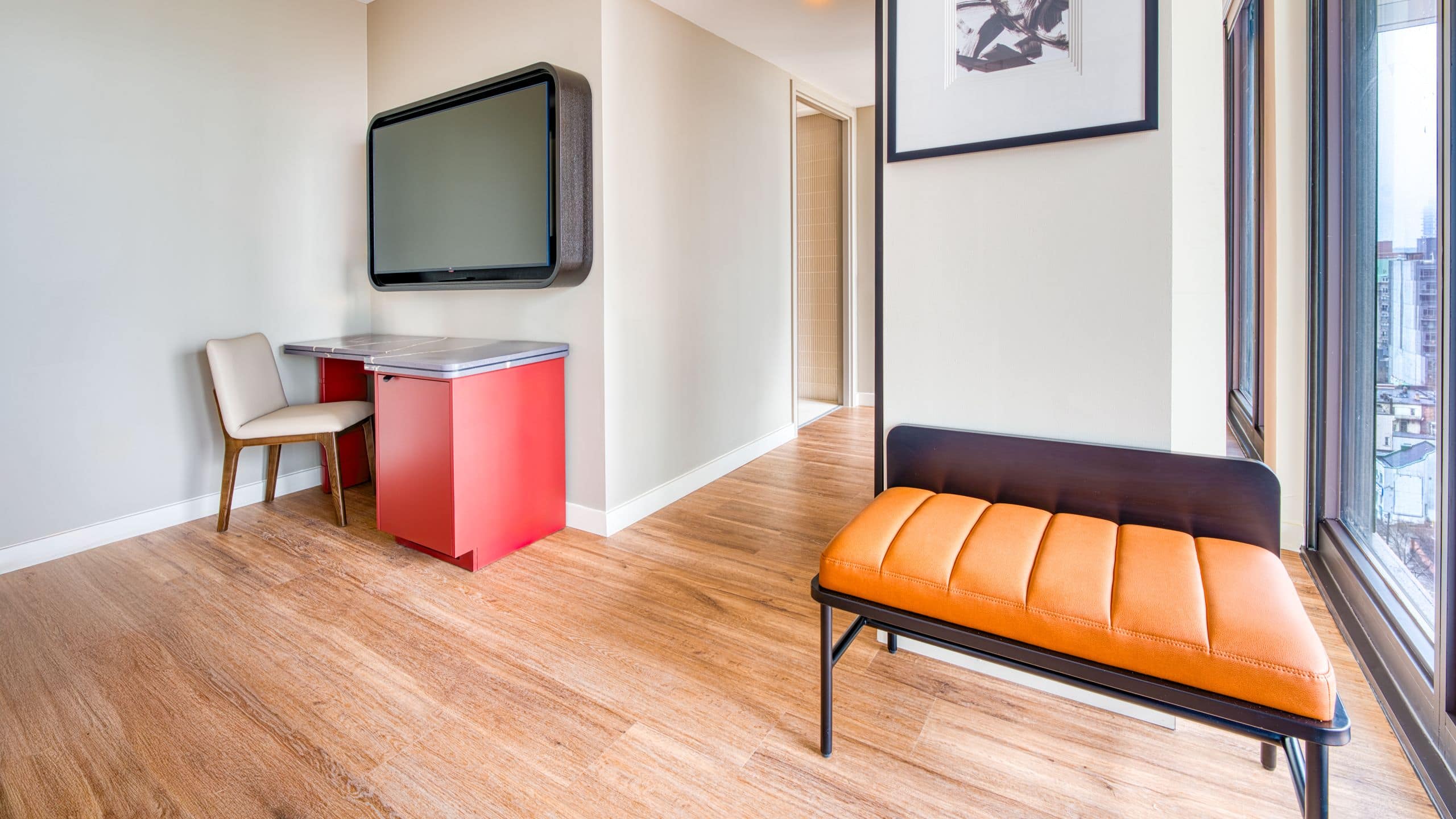 TOOR Hotel Accessible King Room Layout