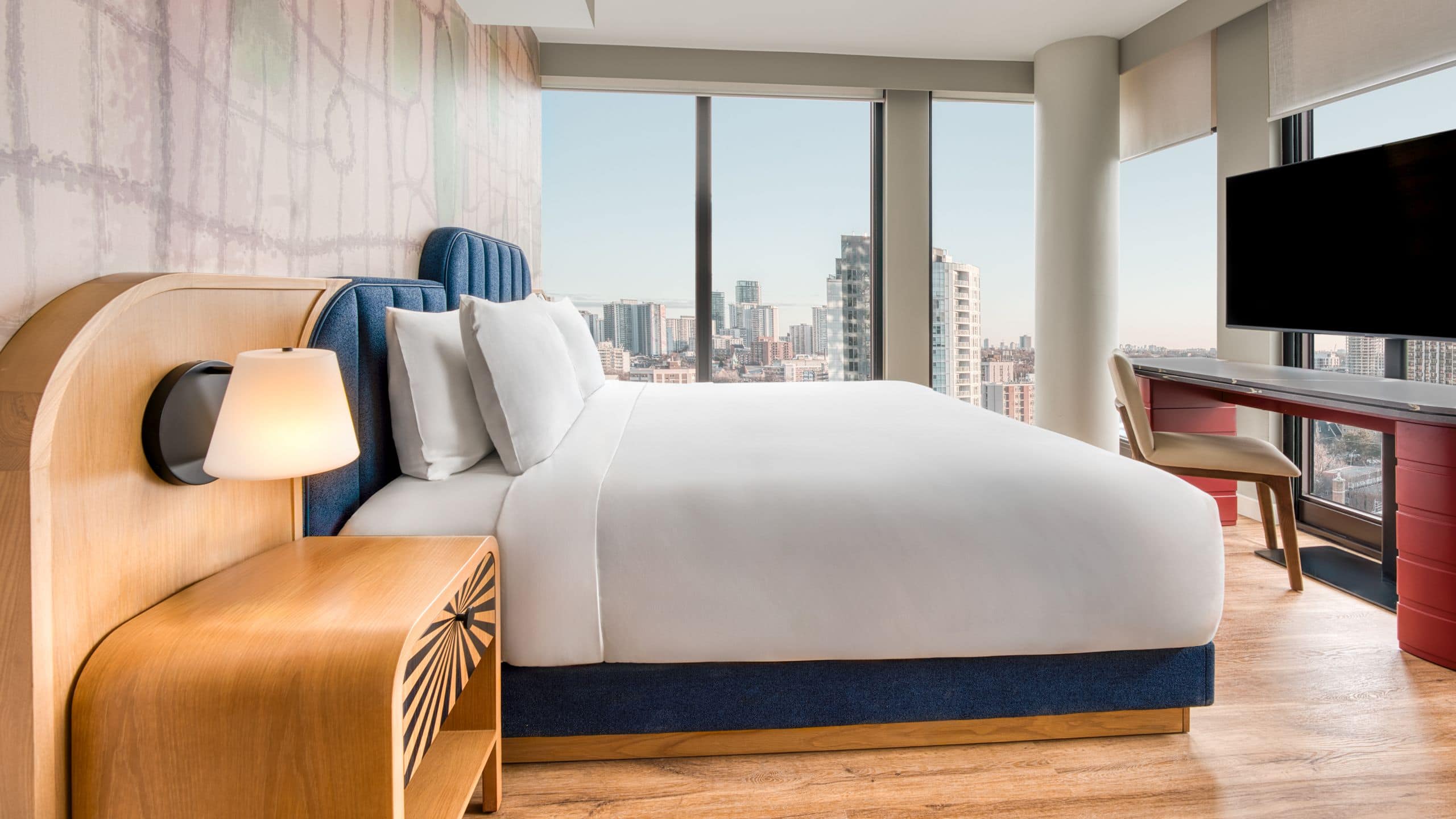TOOR Hotel Deluxe King Room Layout