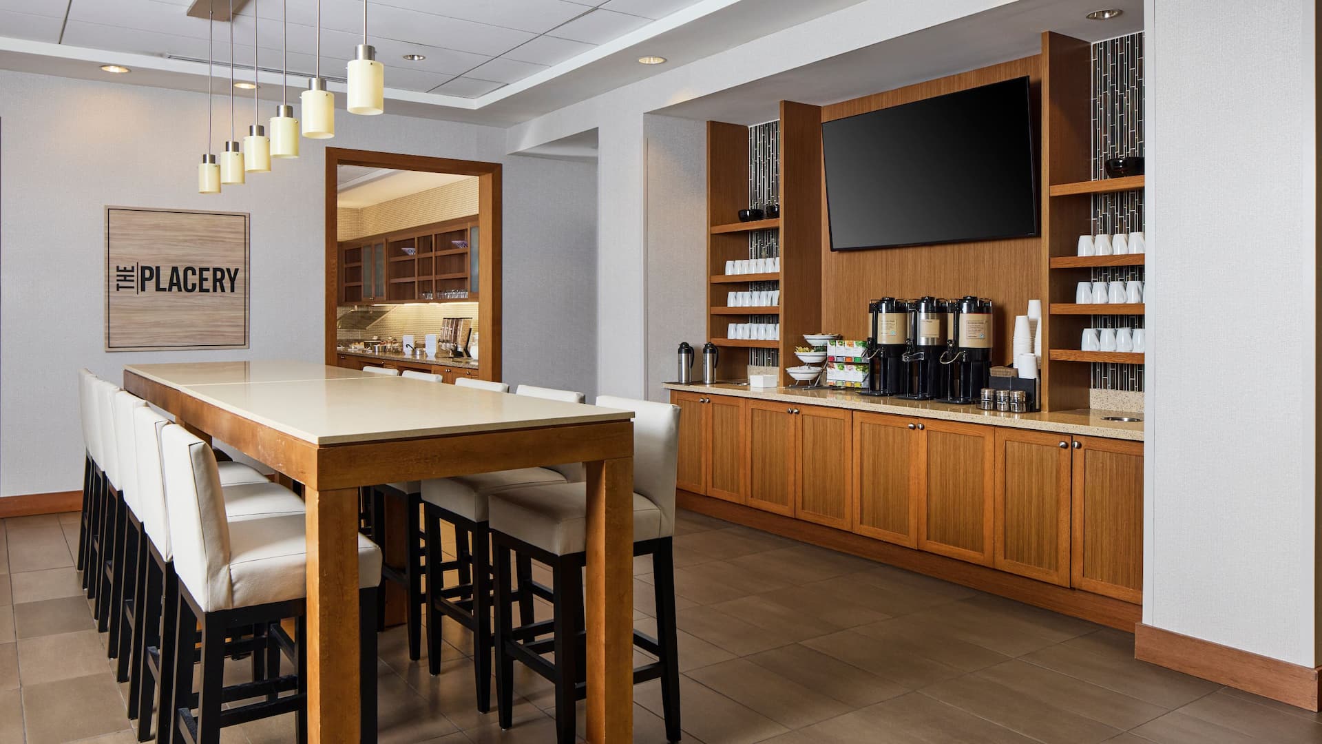 Hyatt Place New York/Yonkers Breakfast Serving Area