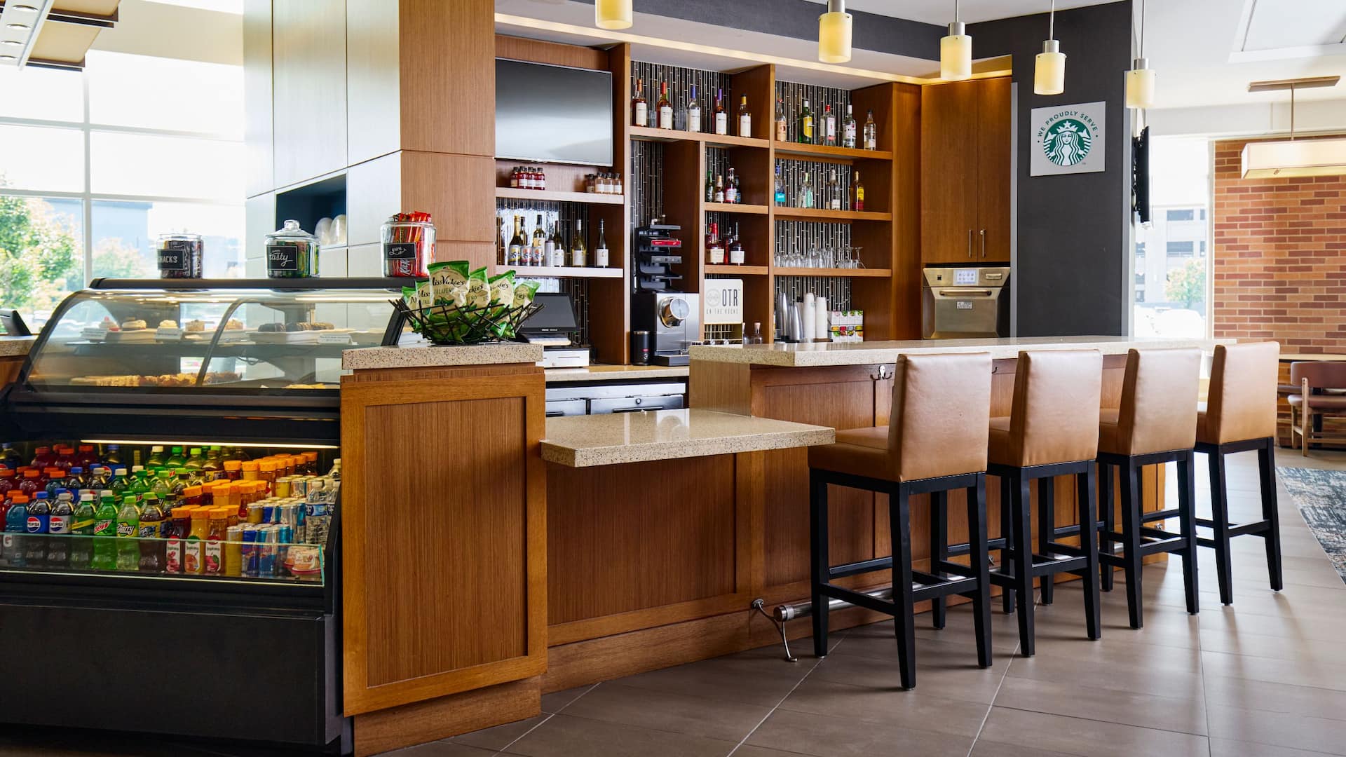 Hyatt Place New York/Yonkers Coffee To Cocktails Bar