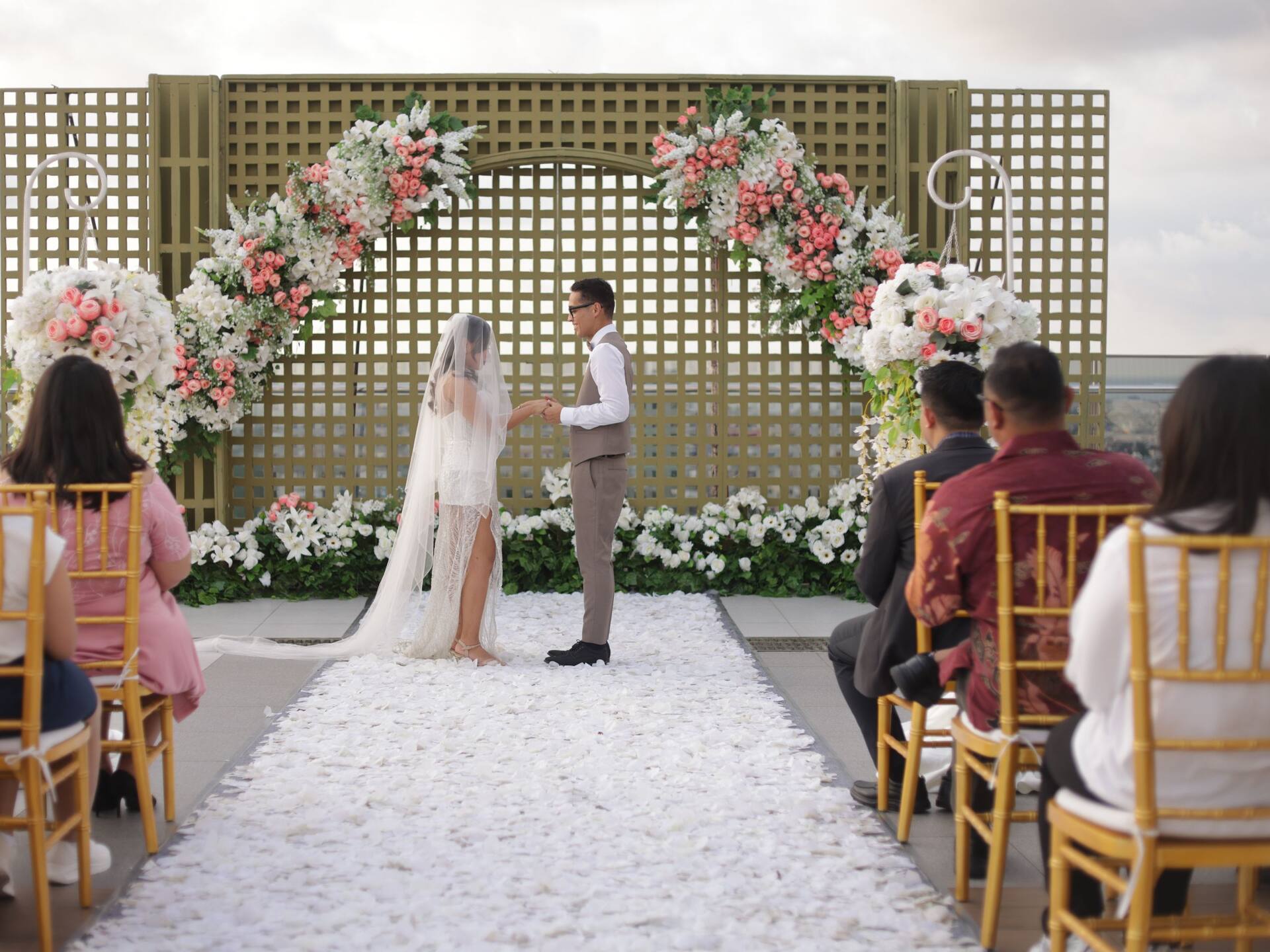 Hyatt Place Makassar Wedding Altar