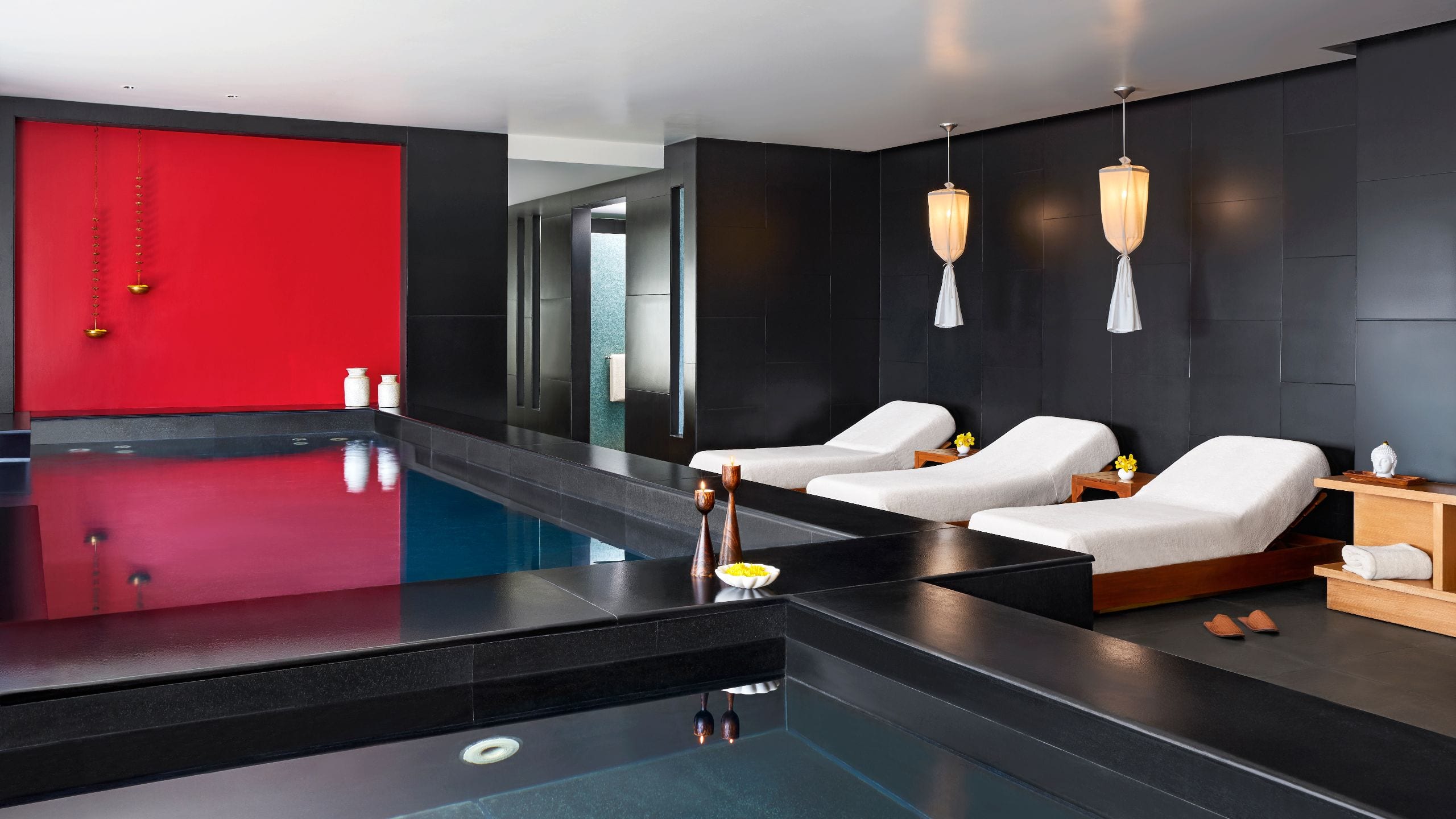 Park Hyatt Chennai Plunge Pool Loungers