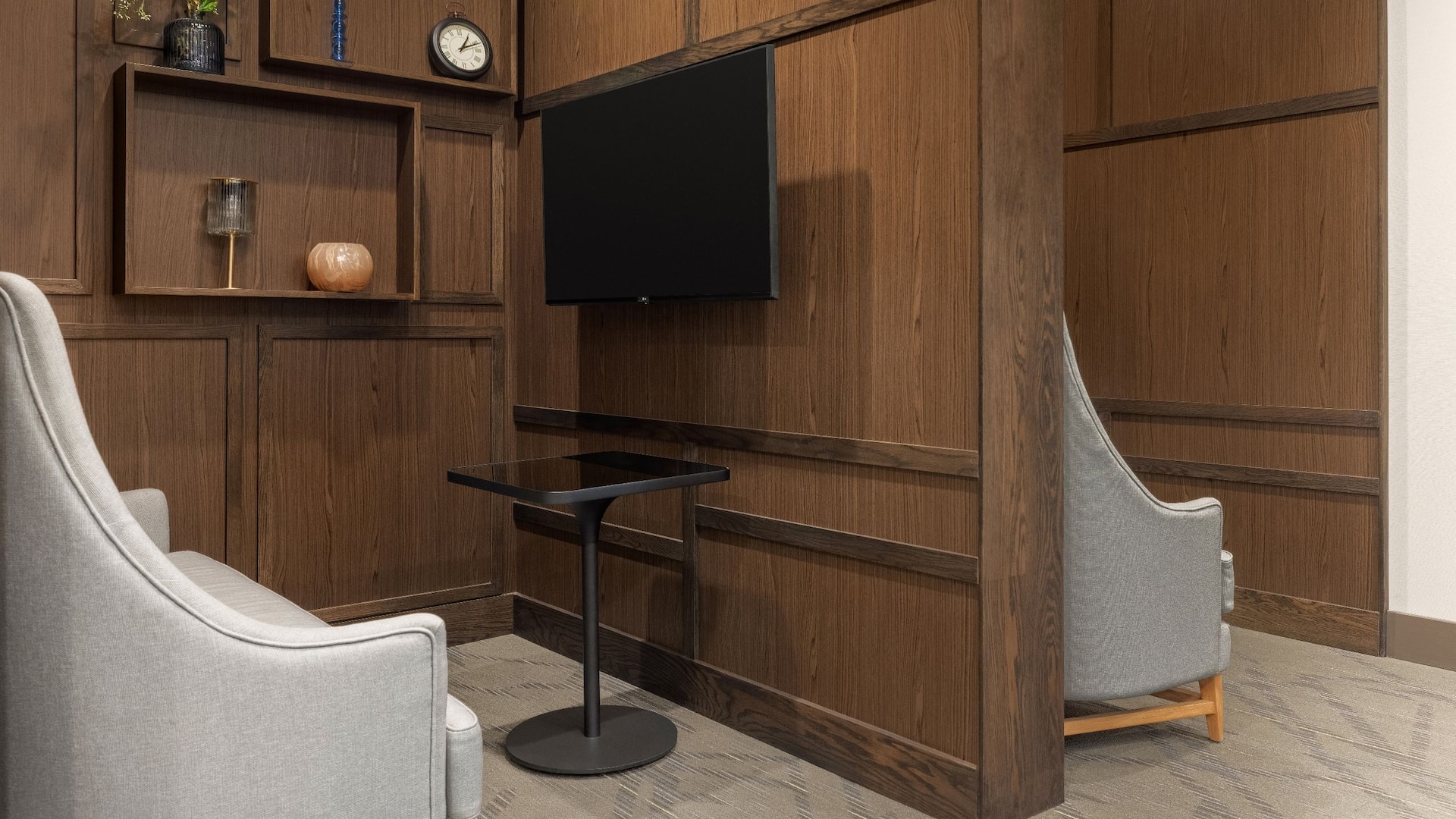 Hyatt House Mississauga / Airport Corporate Centre Tv Lobby Nook