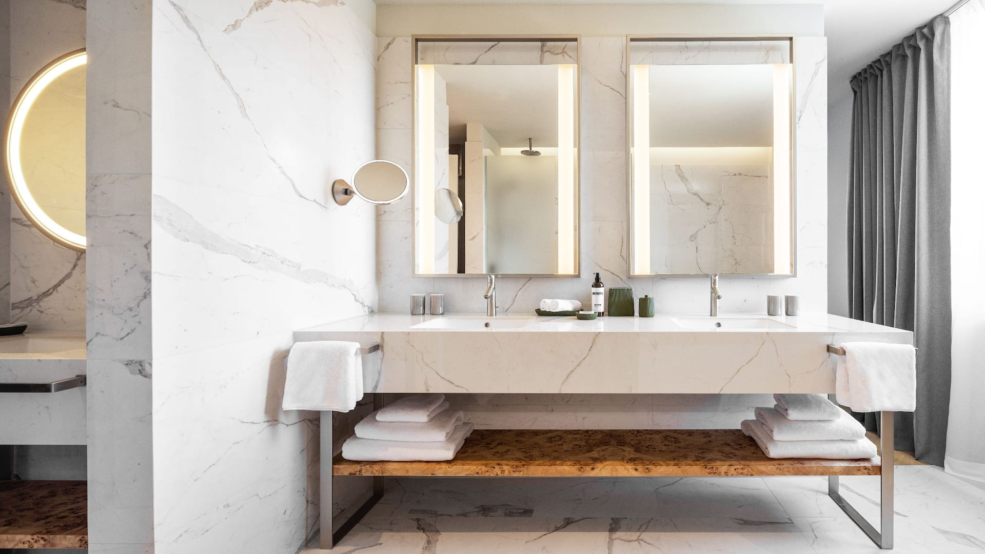 4 de 5 Hyatt Regency Zadar Regency Suite Bathroom