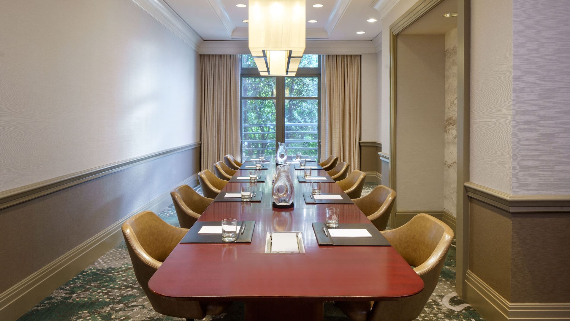 Hyatt Regency Reston Boardroom Meeting Room