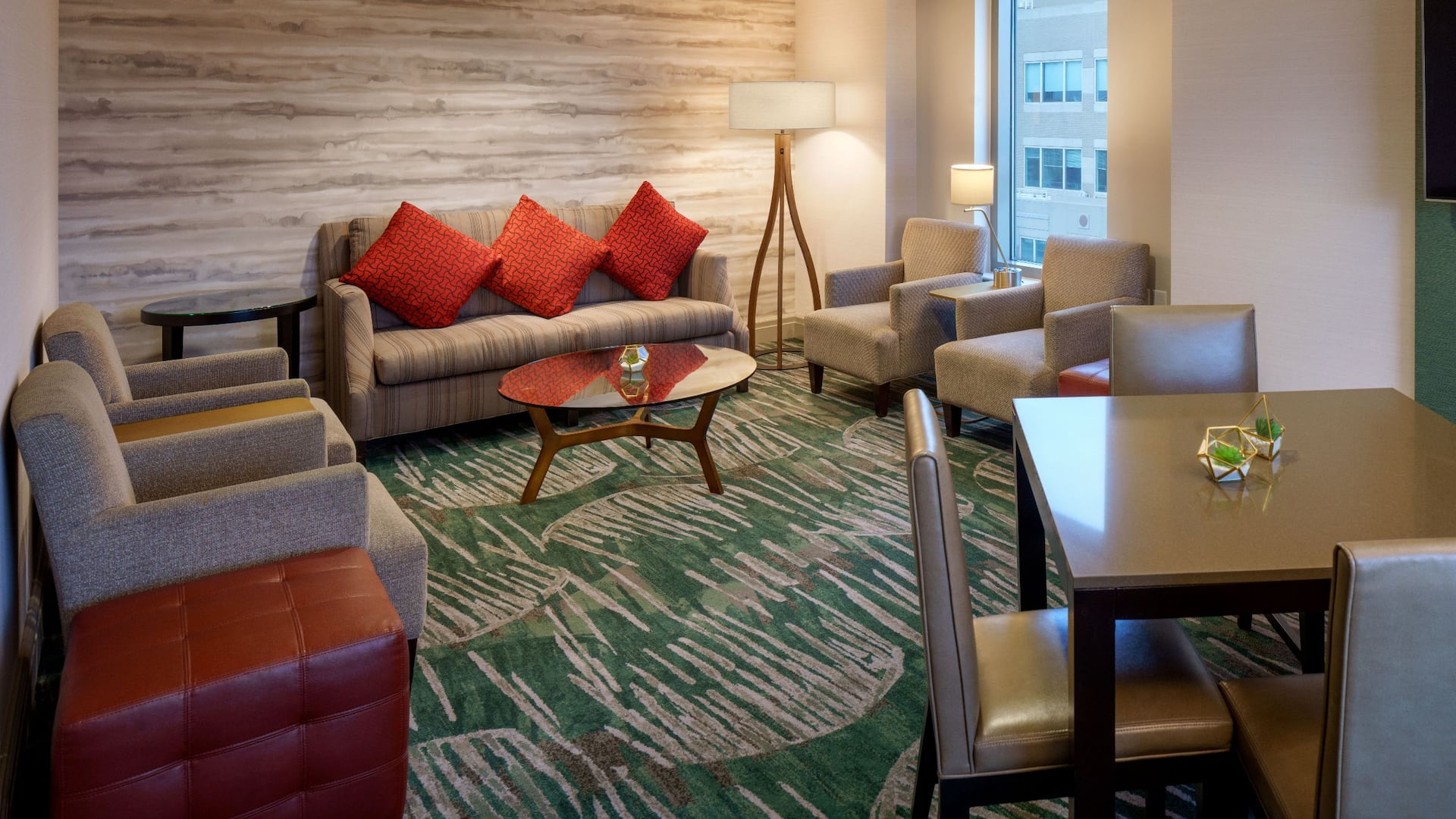 5 de 6 Hyatt Regency Reston Regency Club Seating
