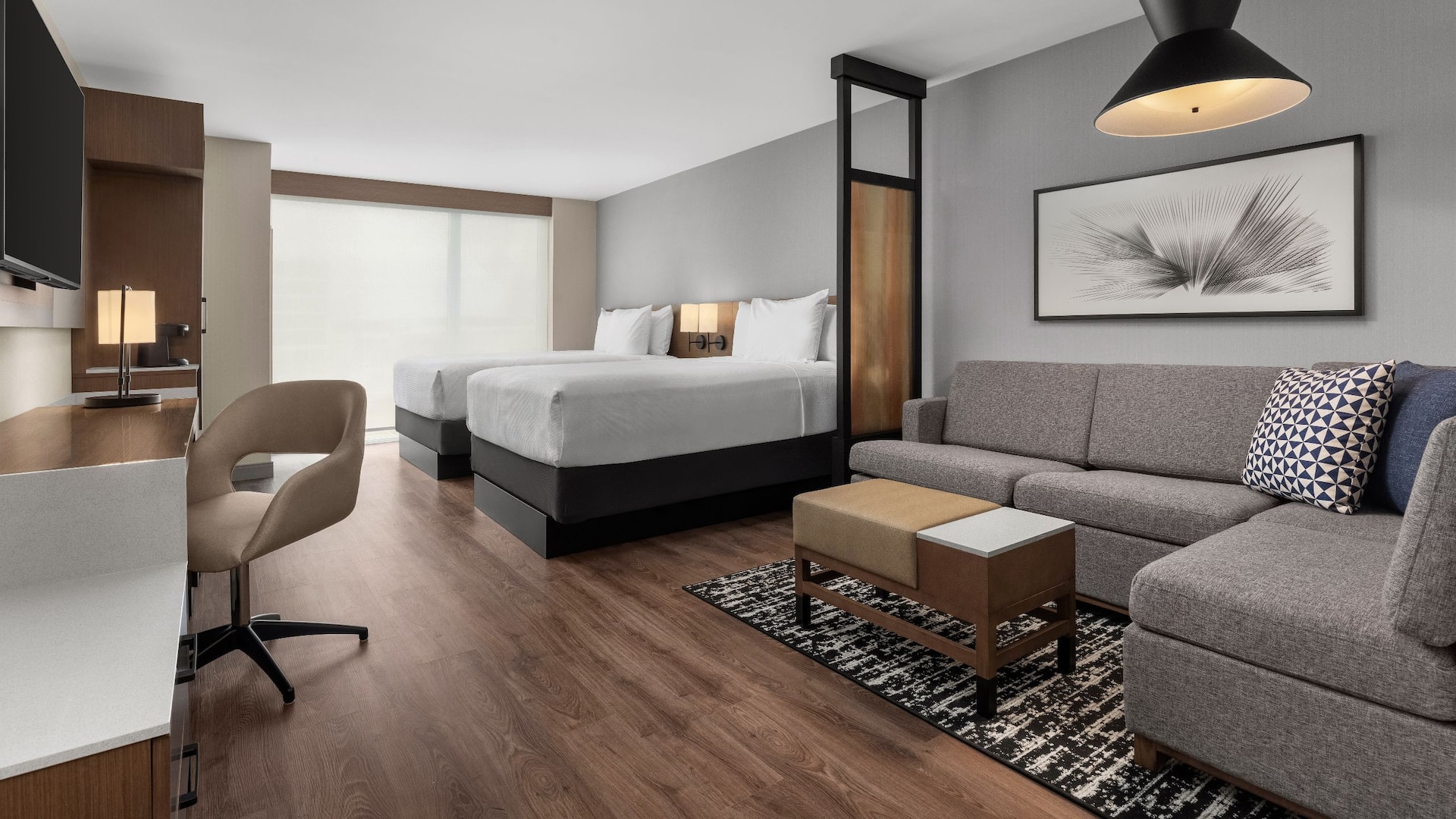 Hyatt Place Mississauga / Airport Corporate Centre Two Queen Guestroom