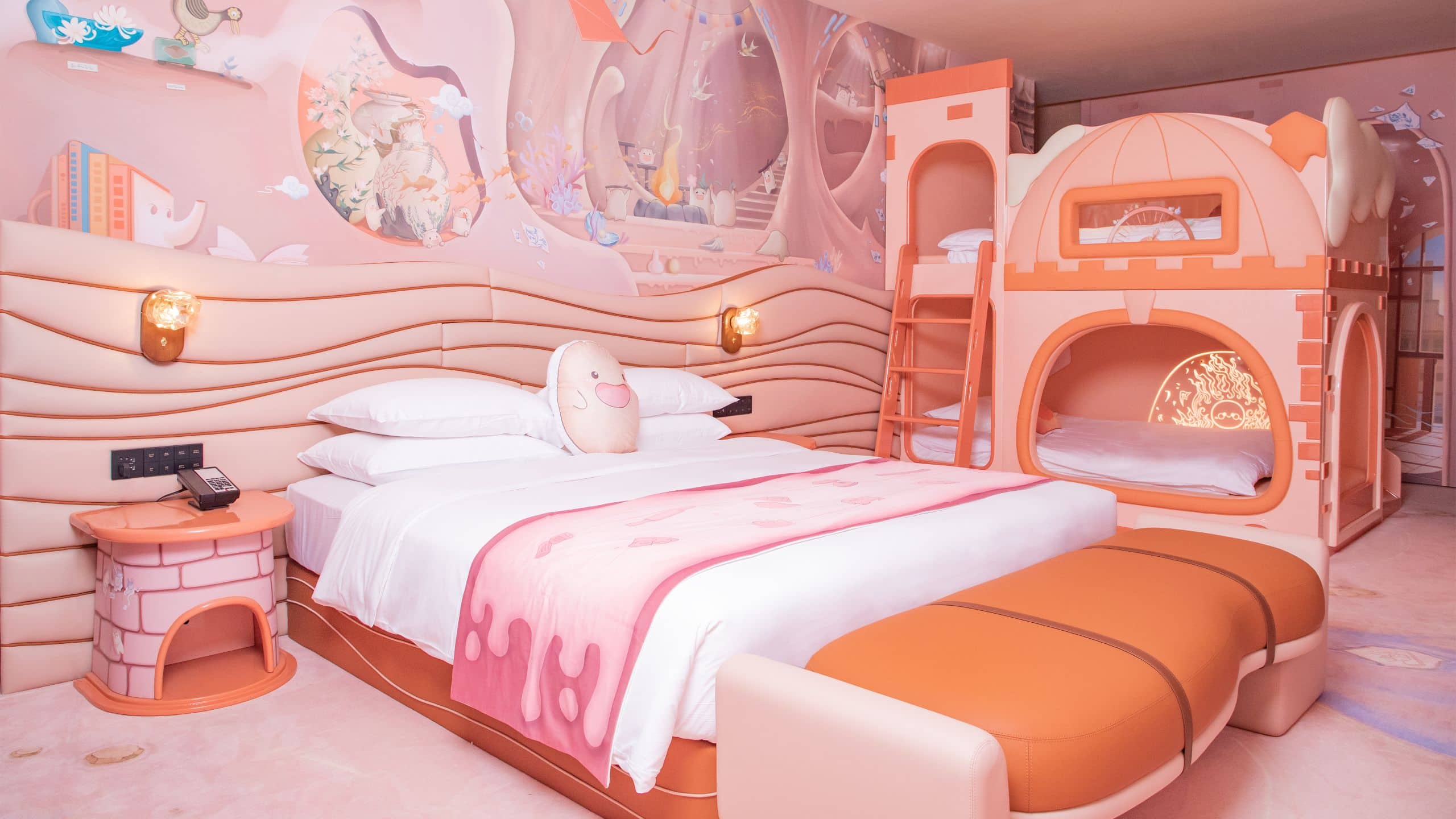 1 of 2 Taoxichuan Hotel King Bed Bunk Bed Family Room