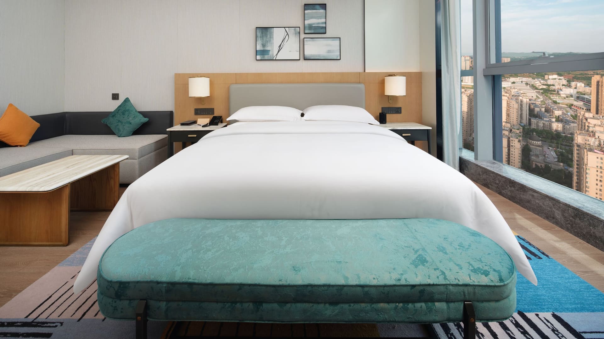 Hyatt Place Nanchong Gaoping King Deluxe Room Bed