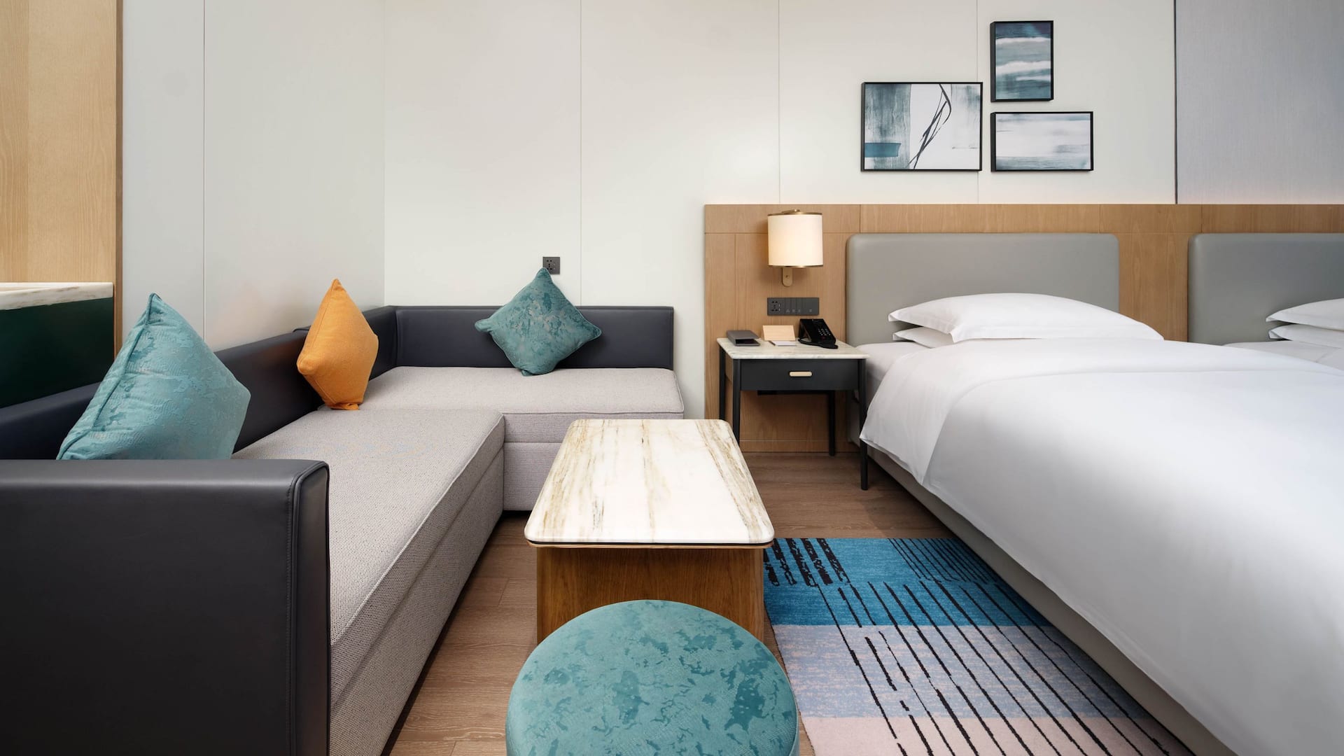 3 de 3 Hyatt Place Nanchong Gaoping Twin Bedroom With Sofa