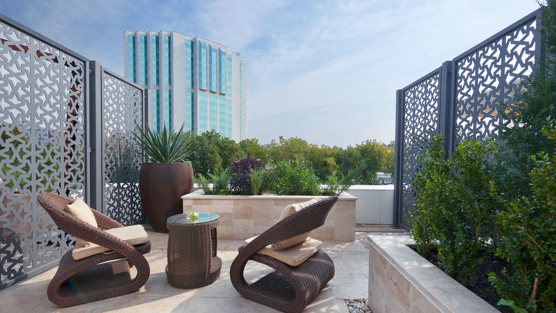 5 de 5 Hyatt Regency Tashkent Deluxe Terrace King Terrace