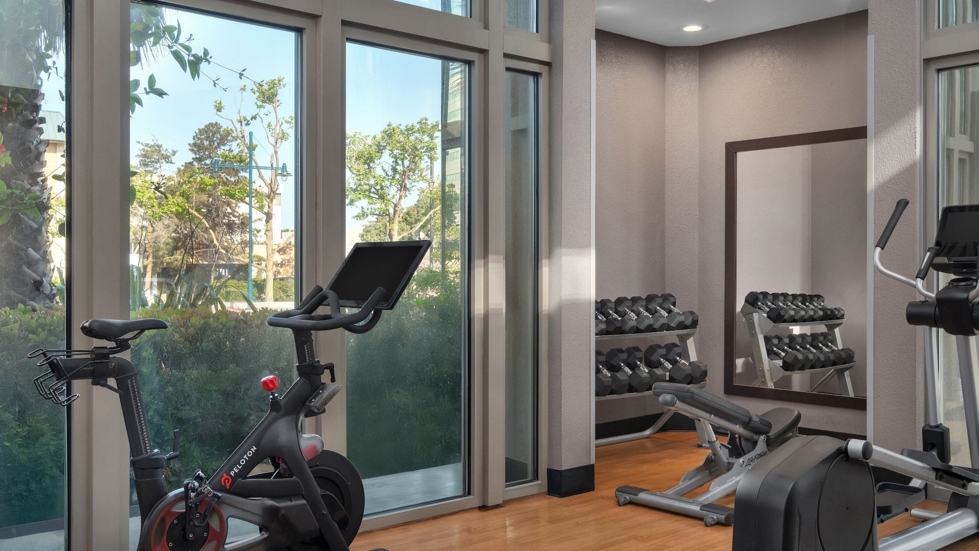 Hyatt House Emeryville/San Francisco Bay Area Fitness Center Peloton