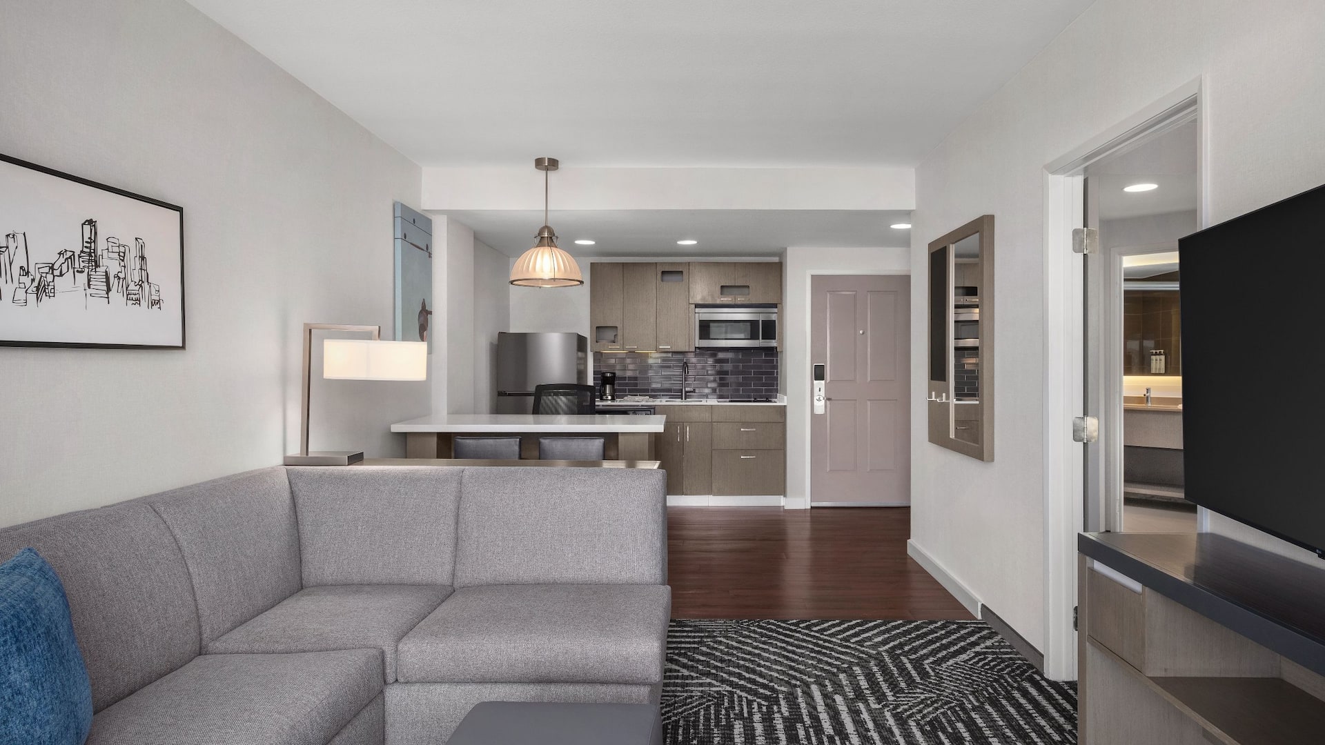 Hyatt House Emeryville/San Francisco Bay Area Living Space Wide Shot