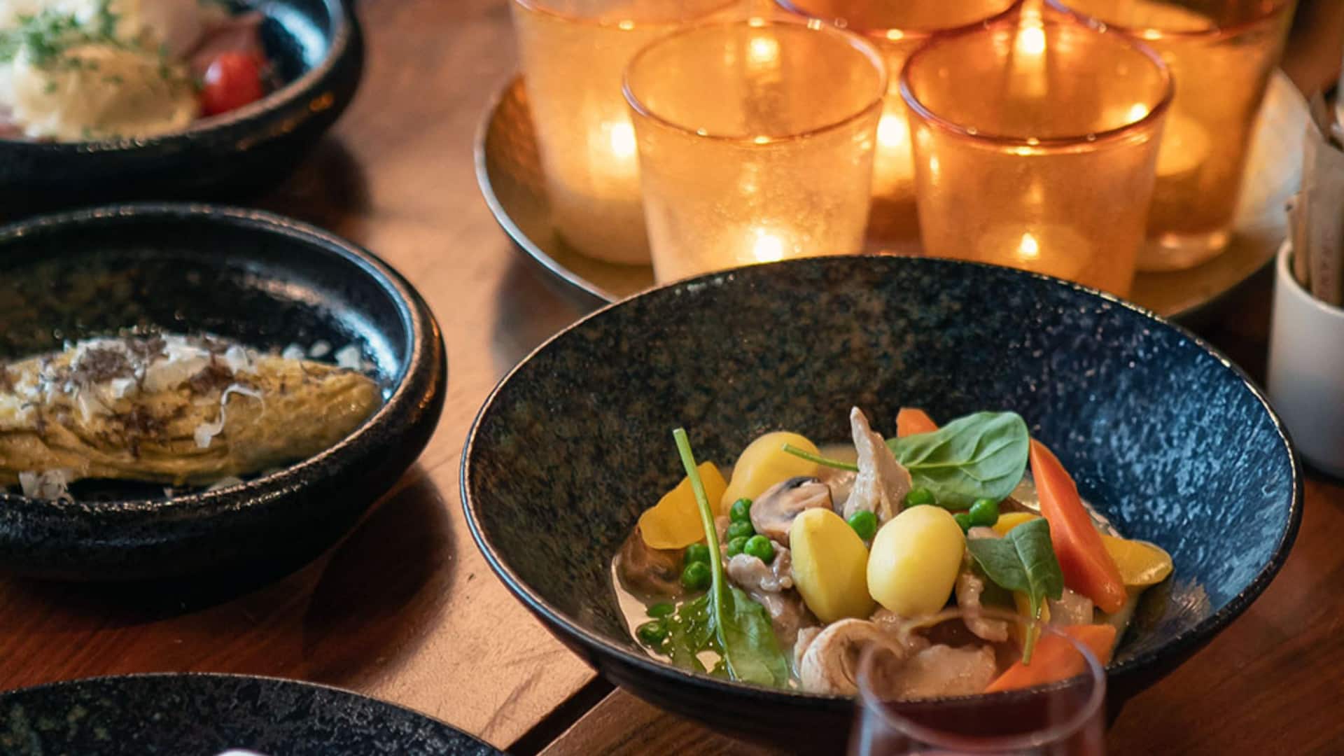 9 von 9 Grand Hyatt Berlin Grand Brunch Chicken And Juices