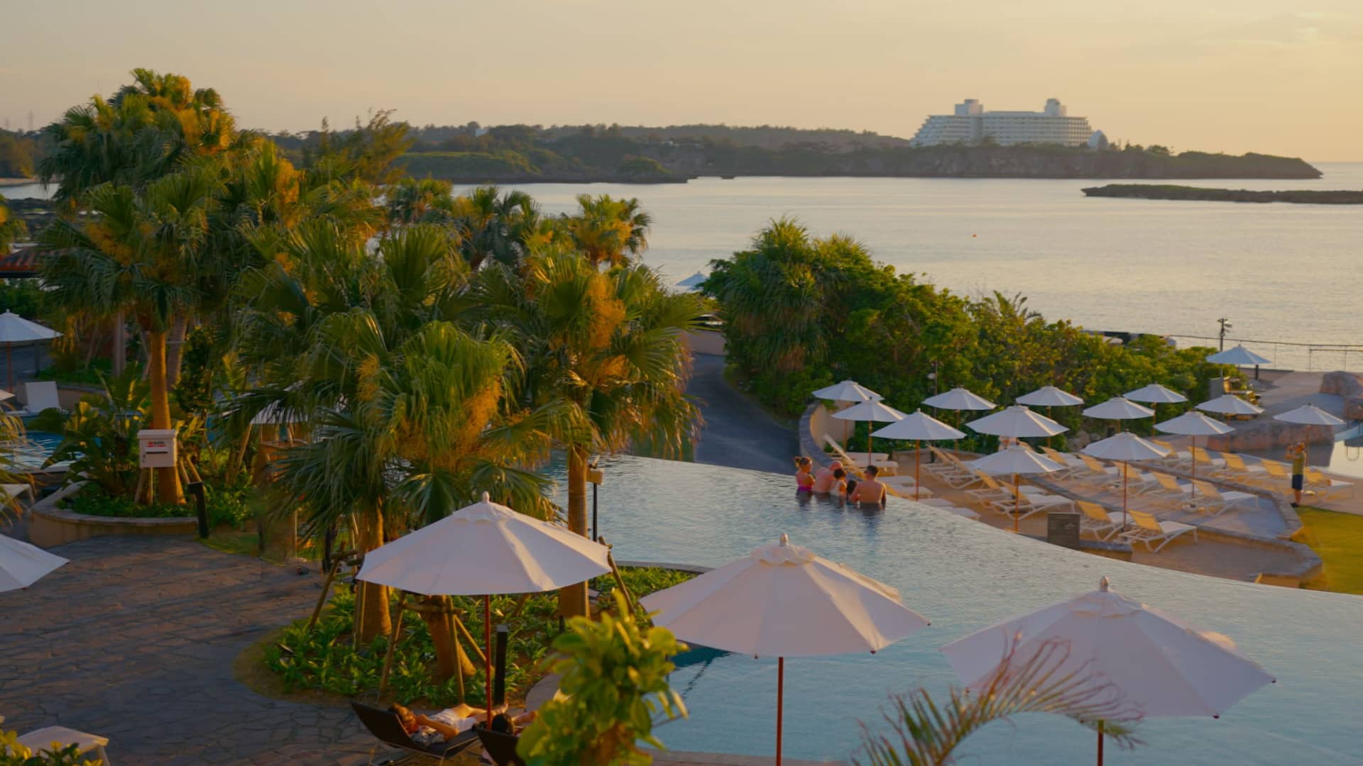 Hyatt Regency Seragaki Island, Okinawa Island Pool