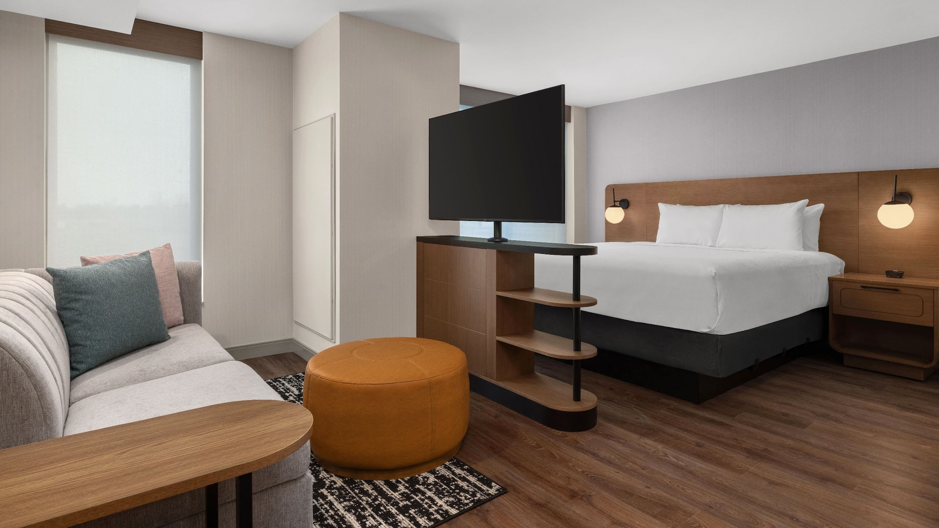 Hyatt House Mississauga / Airport Corporate Centre King Den