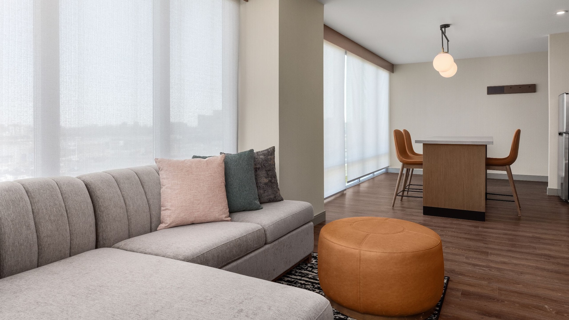 Hyatt House Mississauga / Airport Corporate Centre One Bedroom King Suite