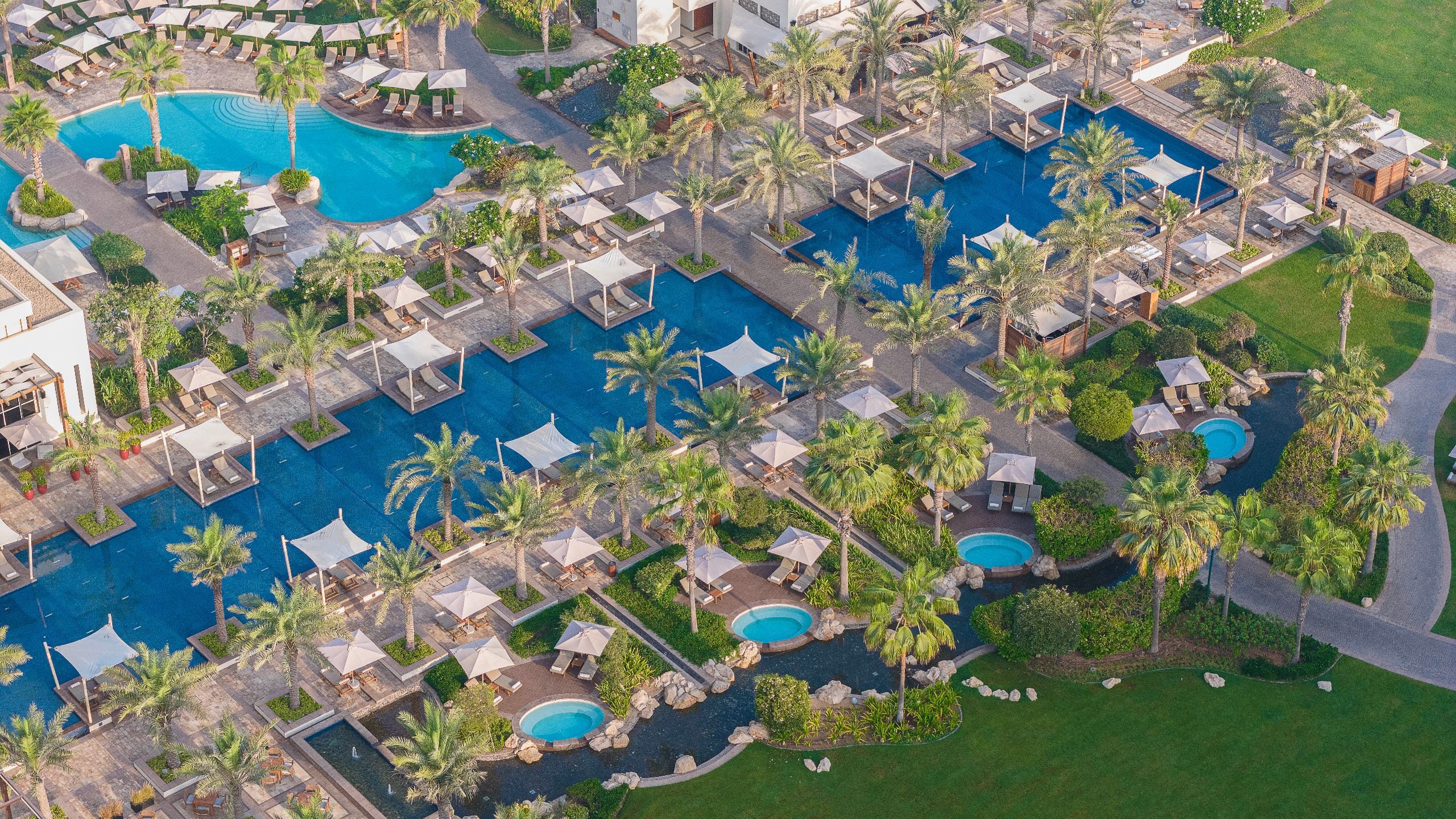 Park Hyatt Abu Dhabi Hotel and Villas Main Pool