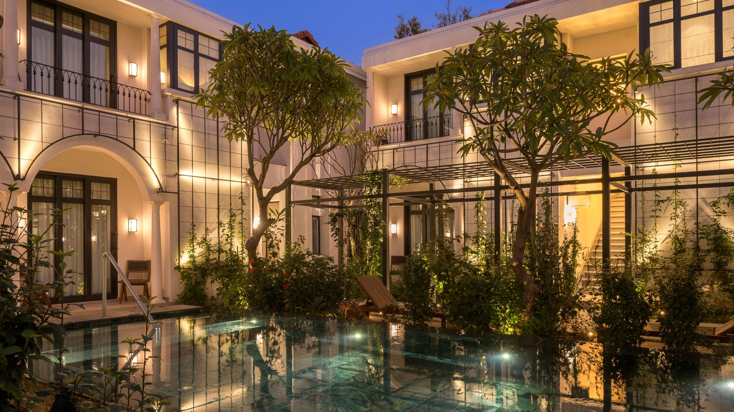 Park Hyatt Johannesburg Rooms Overlooking Pool At Night