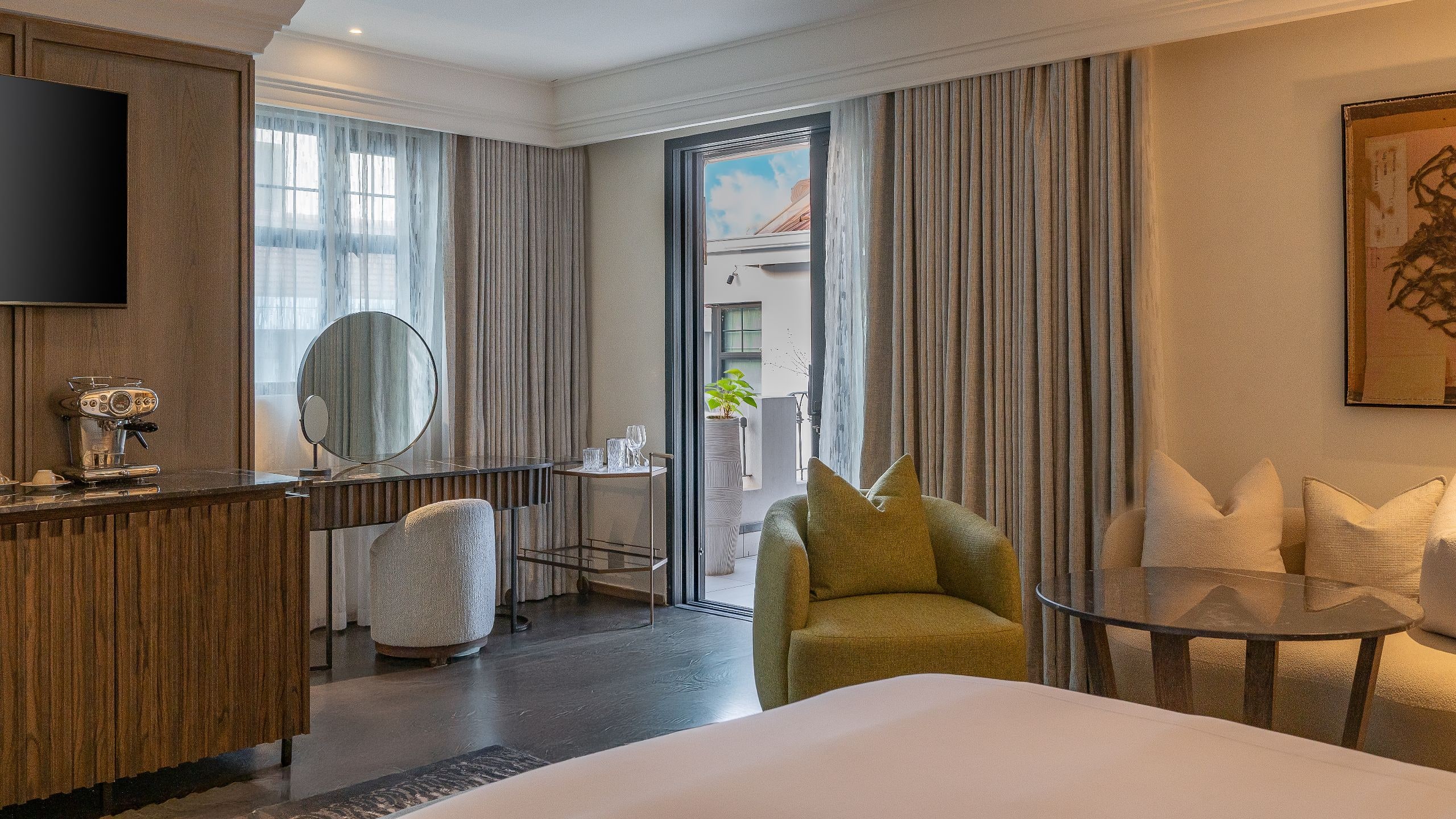 Park Hyatt Johannesburg Winston Suite Outside View