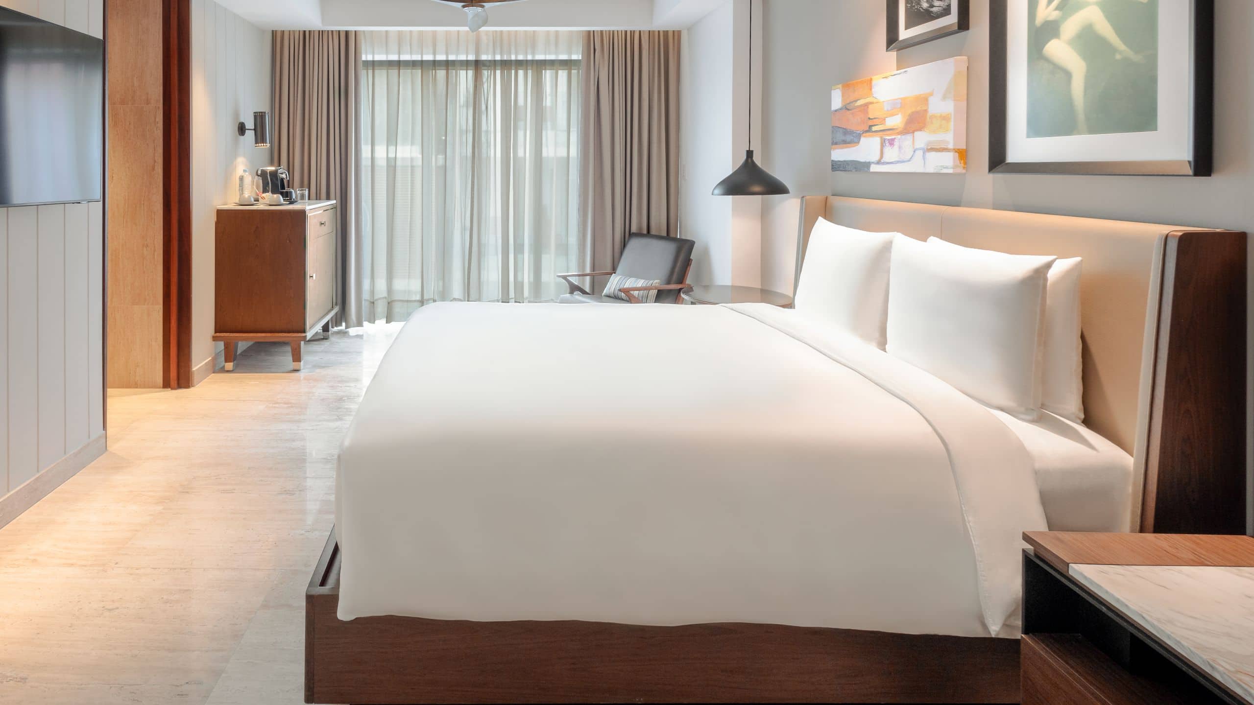 Hyatt Centric Playa del Carmen Queen Bed Downtown House Bed