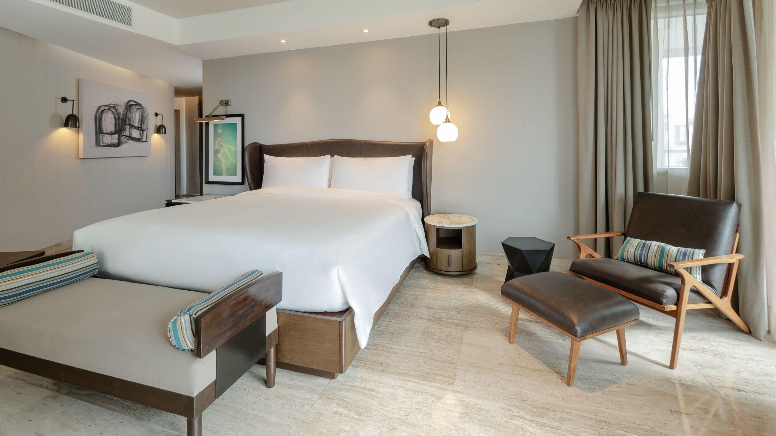 Hyatt Centric Playa del Carmen Quinta Avenida Suite Downtown House Bed