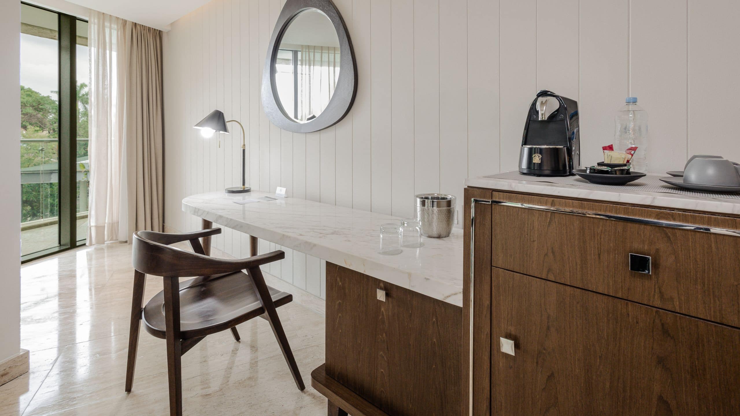 Hyatt Centric Playa del Carmen Quinta Avenida Suite Downtown House Desk