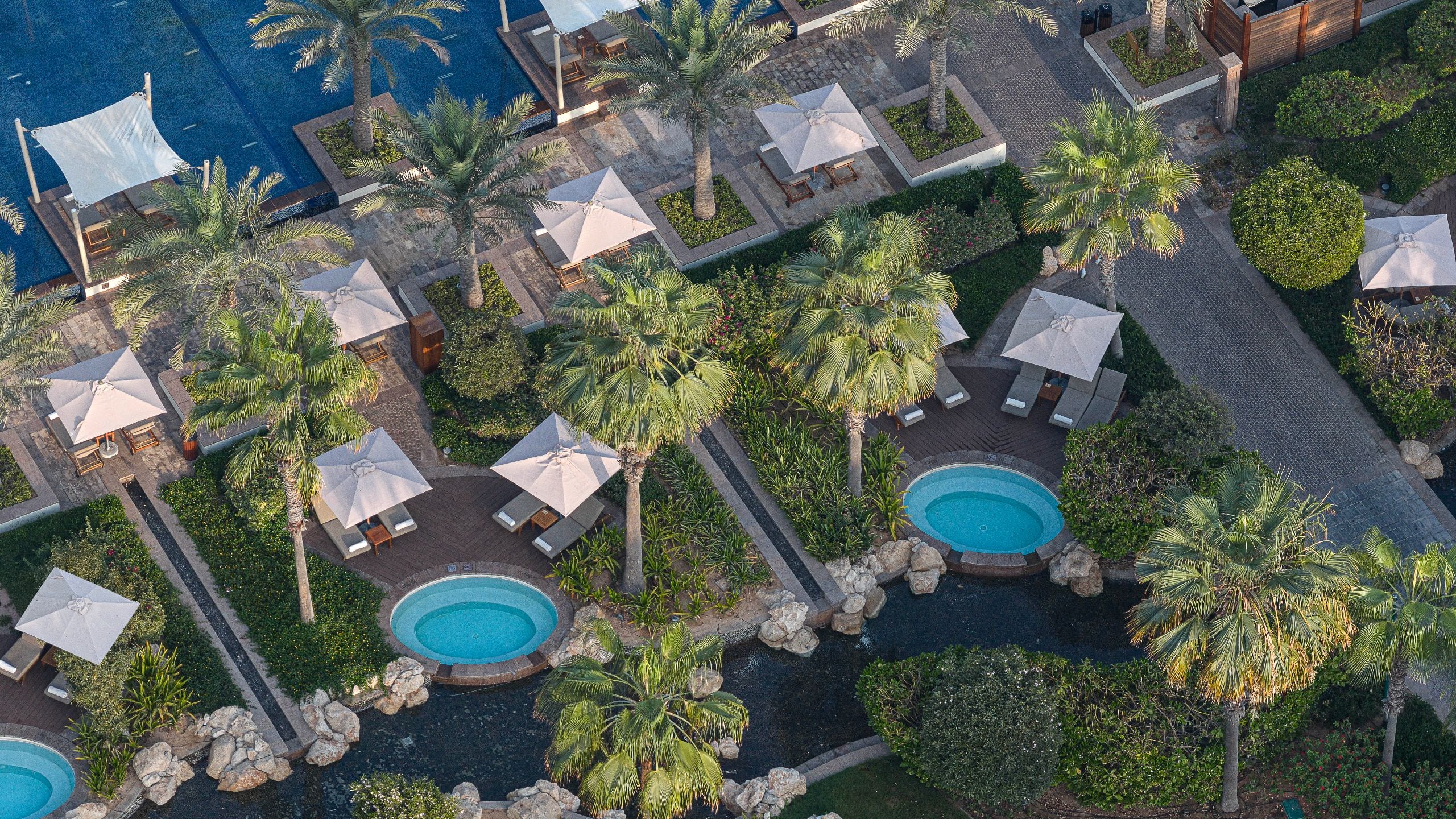 Park Hyatt Abu Dhabi Hotel and Villas Park Hyatt Swimming Pool Topshot