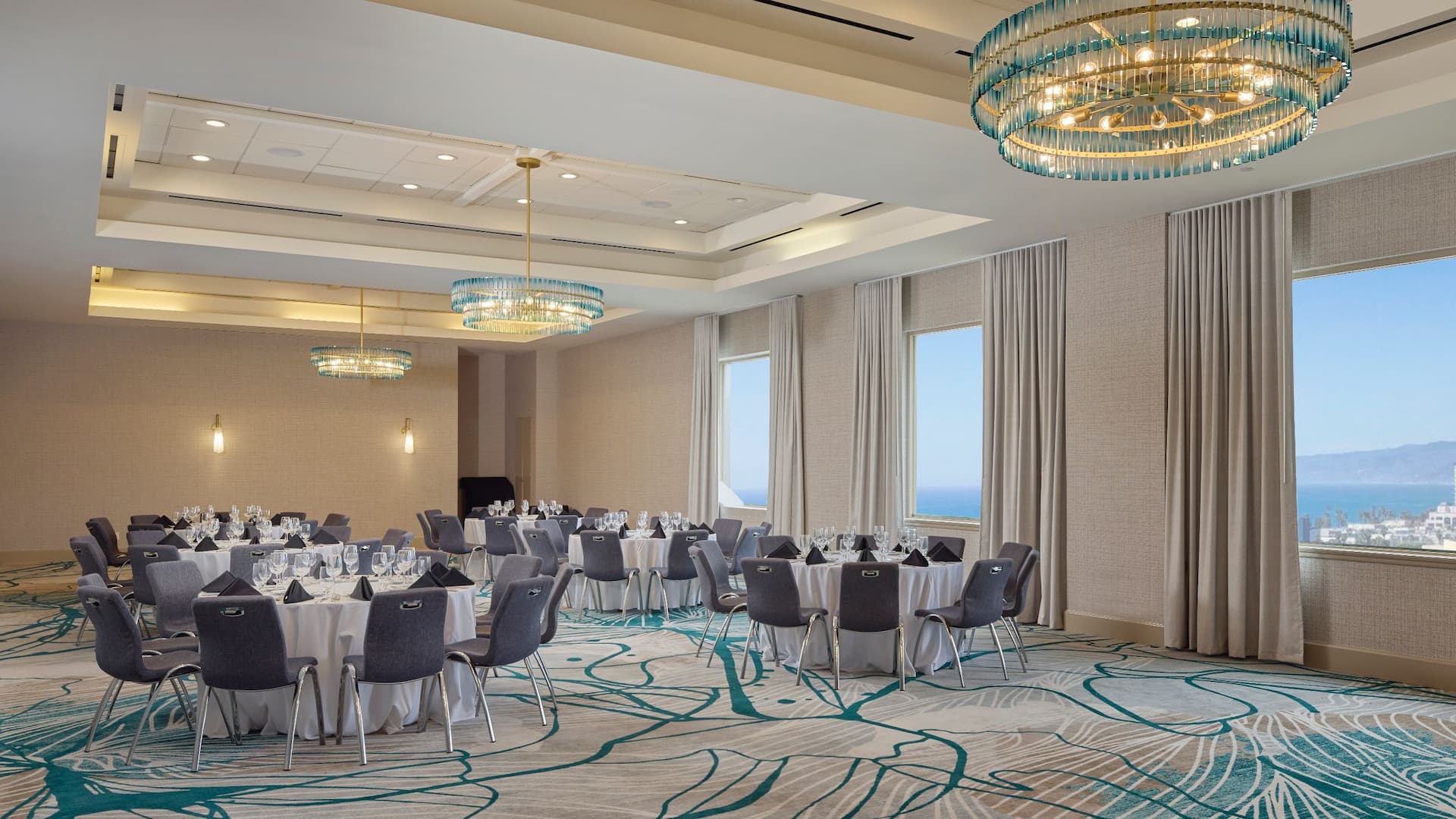 1 of 1 Hyatt Centric Delfina Santa Monica Stella Meeting Room