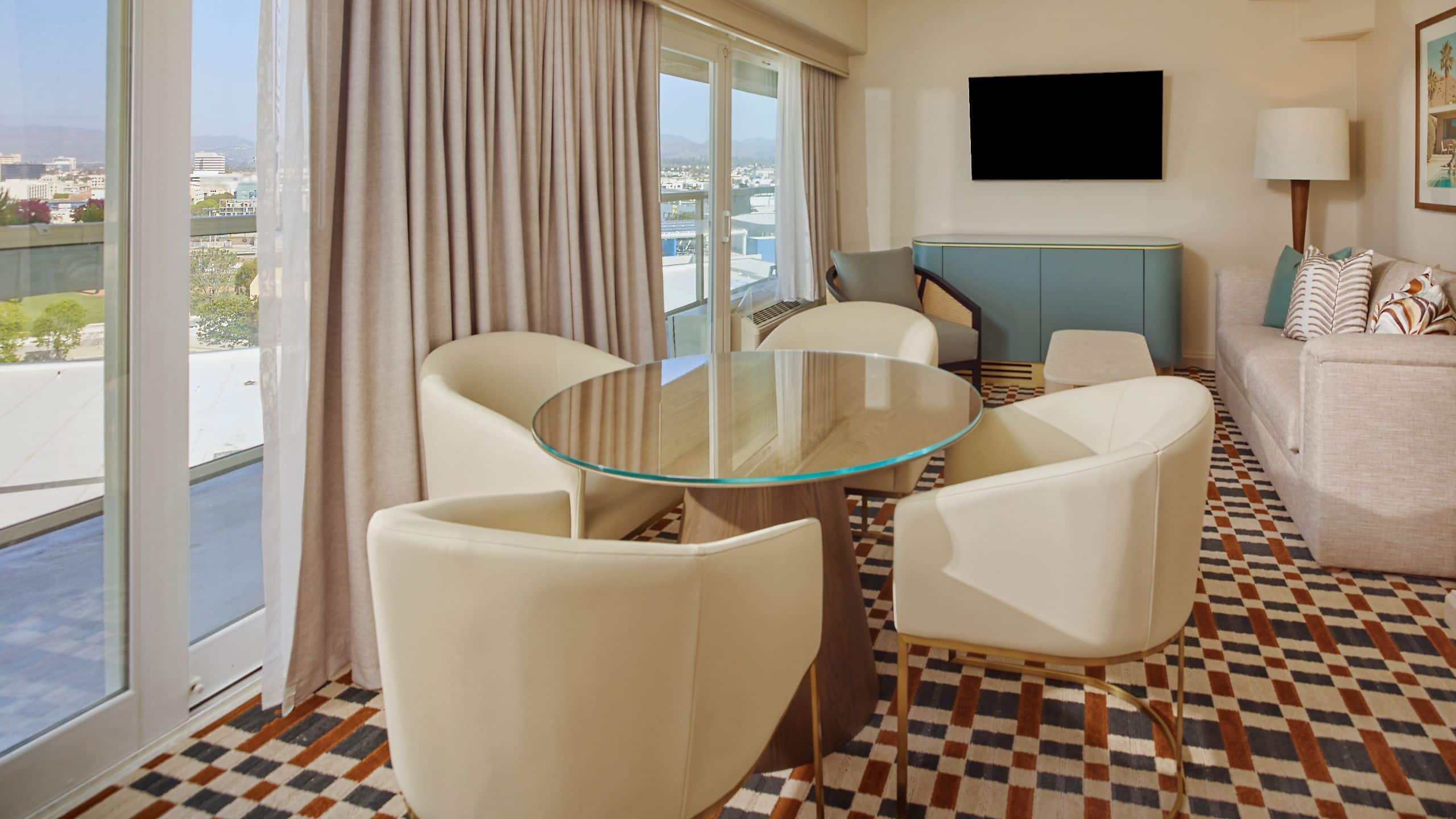 Hyatt Centric Delfina Santa Monica Sunset Suite Dining Room