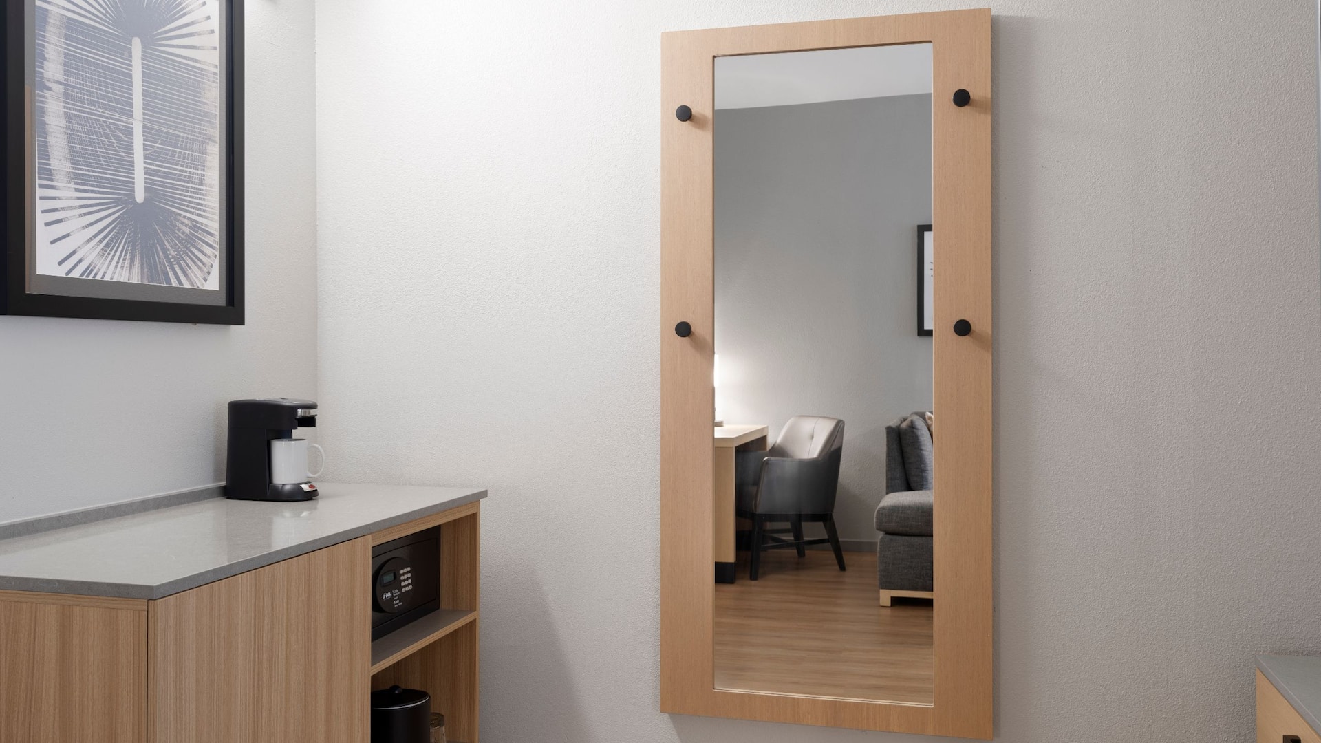2 de 4 Hyatt Place Atlanta/Alpharetta/North Point Mall King Alt View