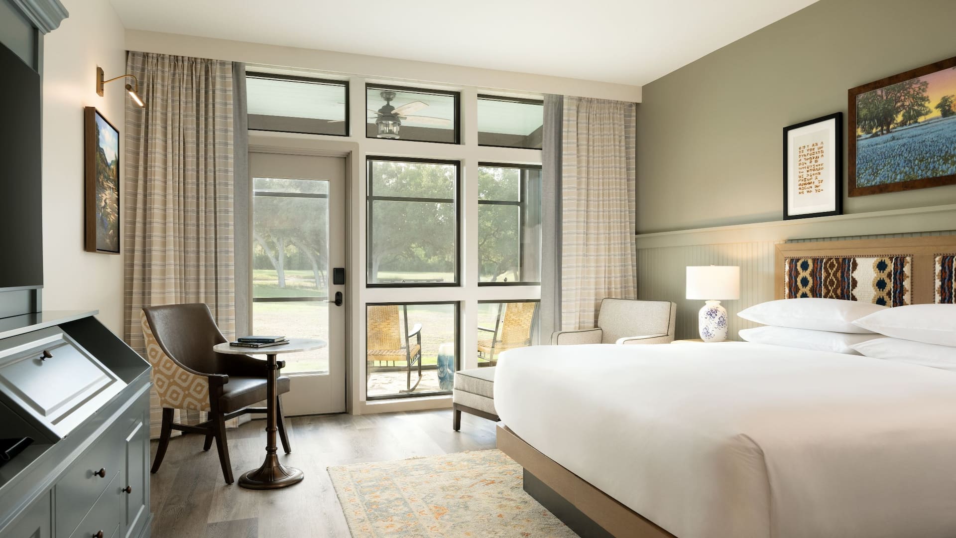 Hyatt Regency Hill Country Resort and Spa Villas Guestroom King