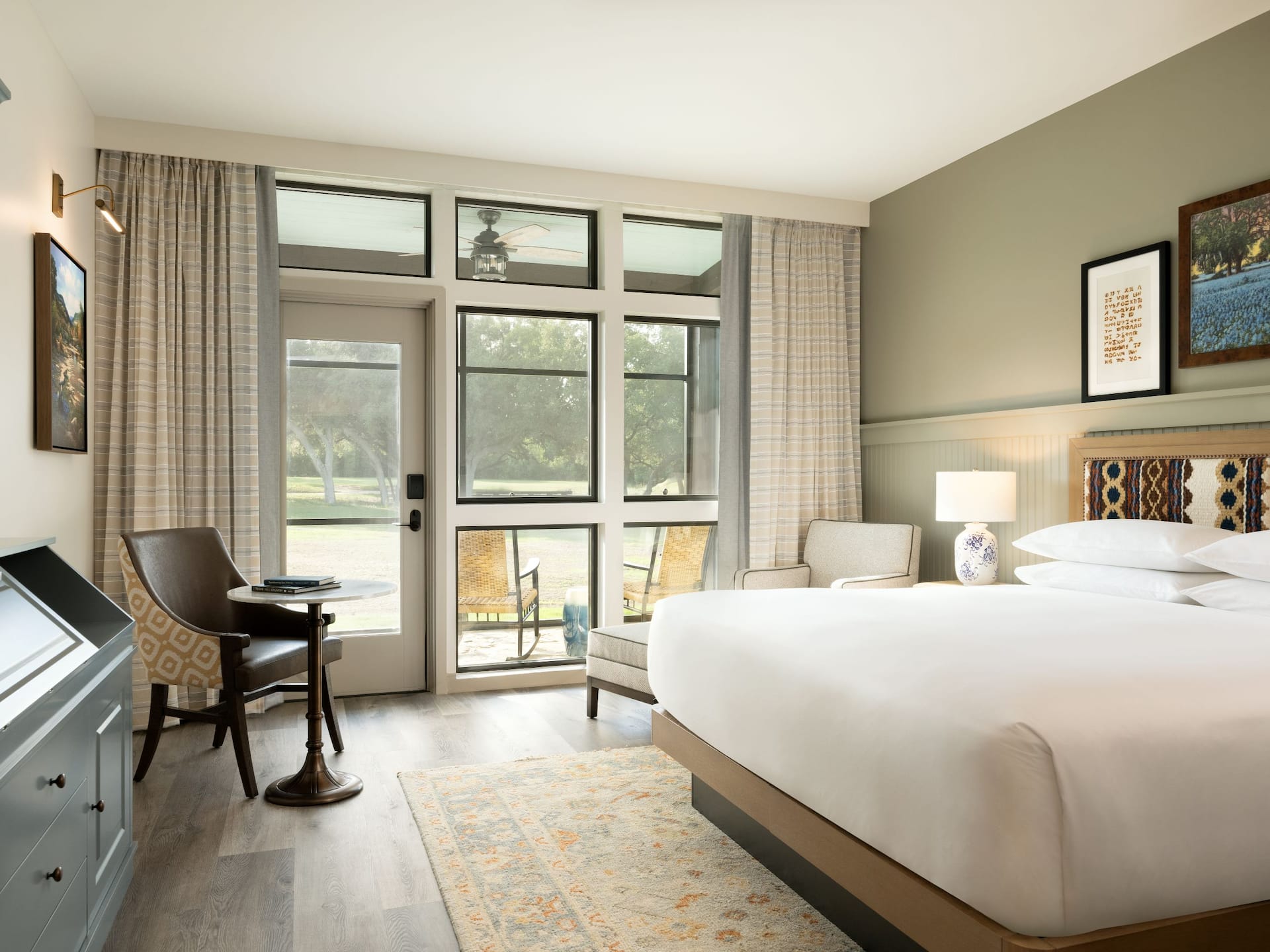 Hyatt Regency Hill Country Resort and Spa Villas Guestroom King