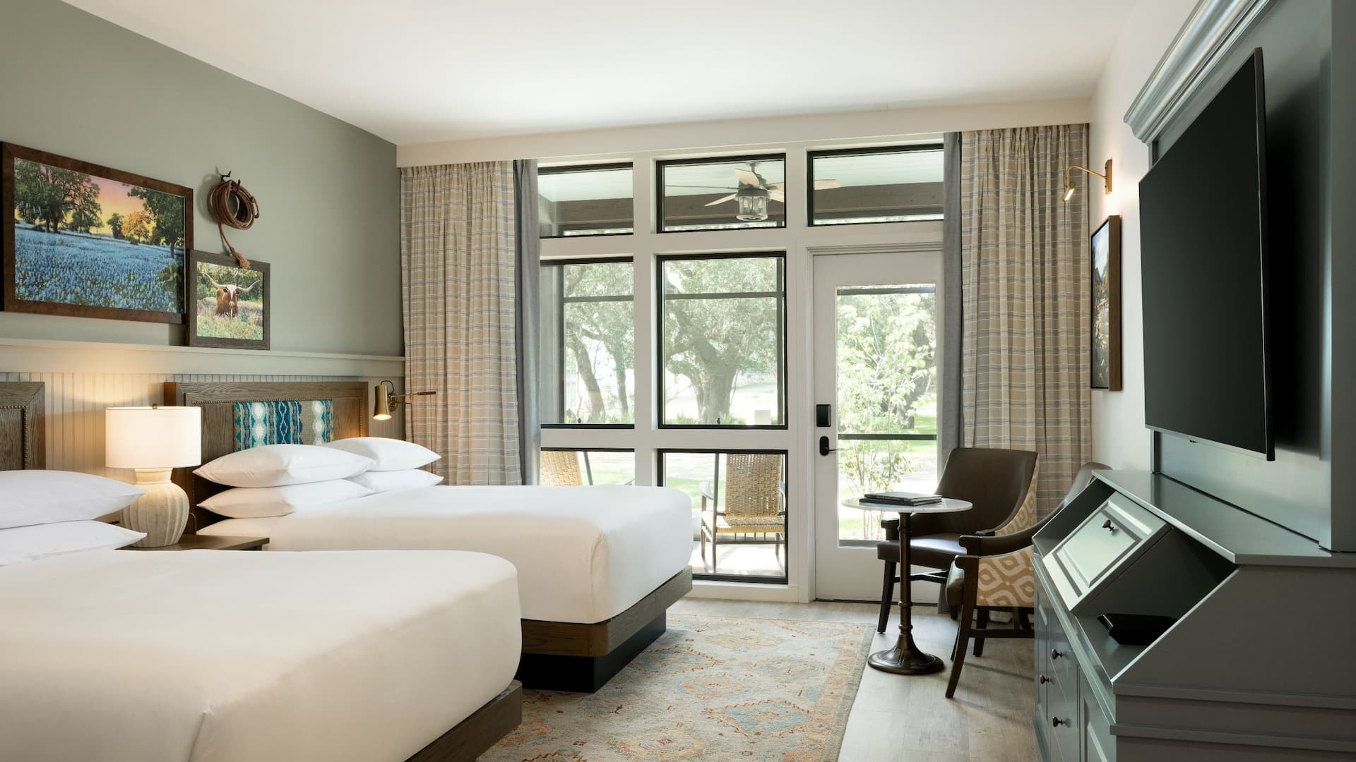 Hyatt Regency Hill Country Resort and Spa Villas Guestroom Queen