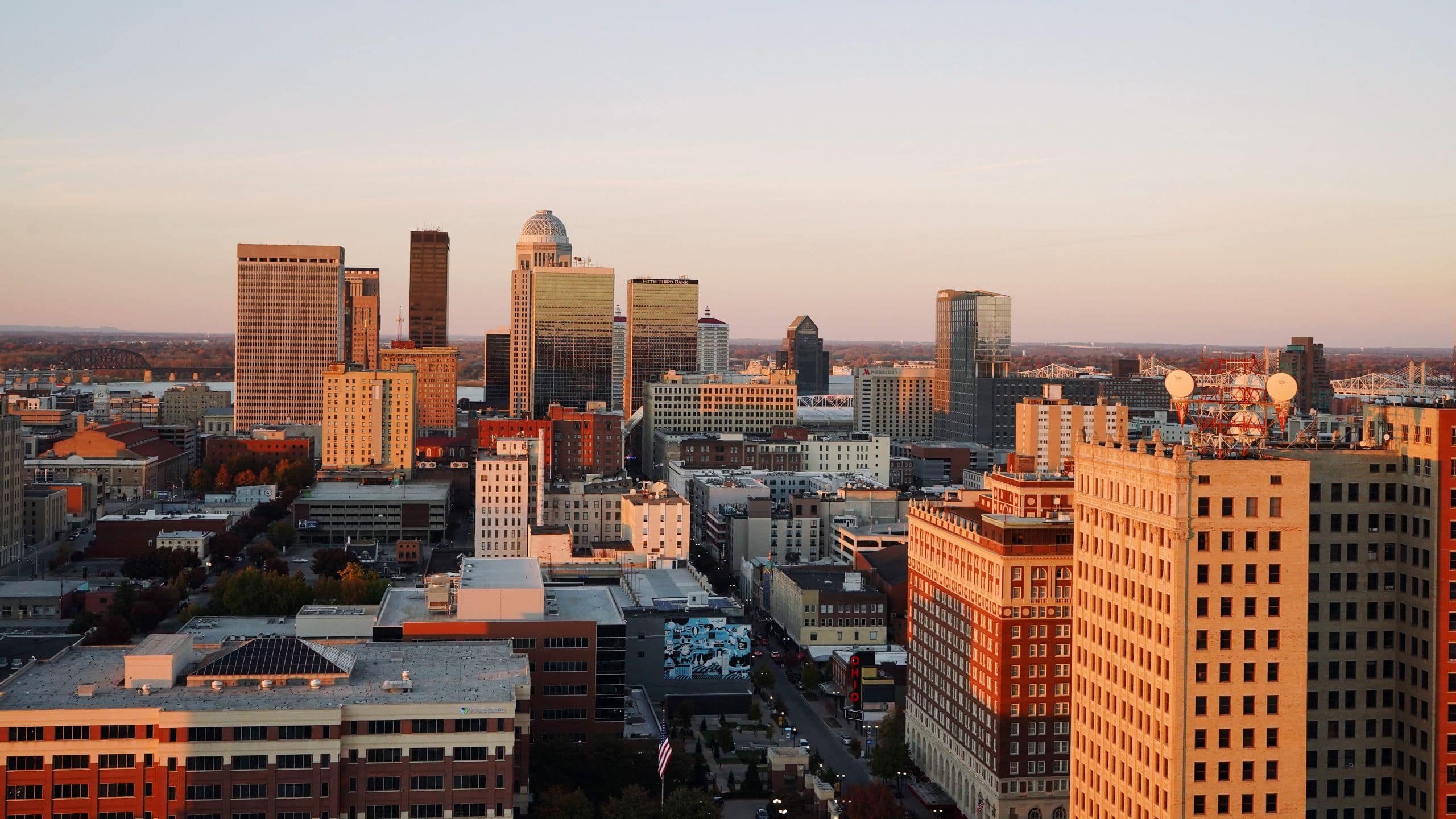 Hotel Genevieve, Bunkhouse Hotels Downtown Louisville