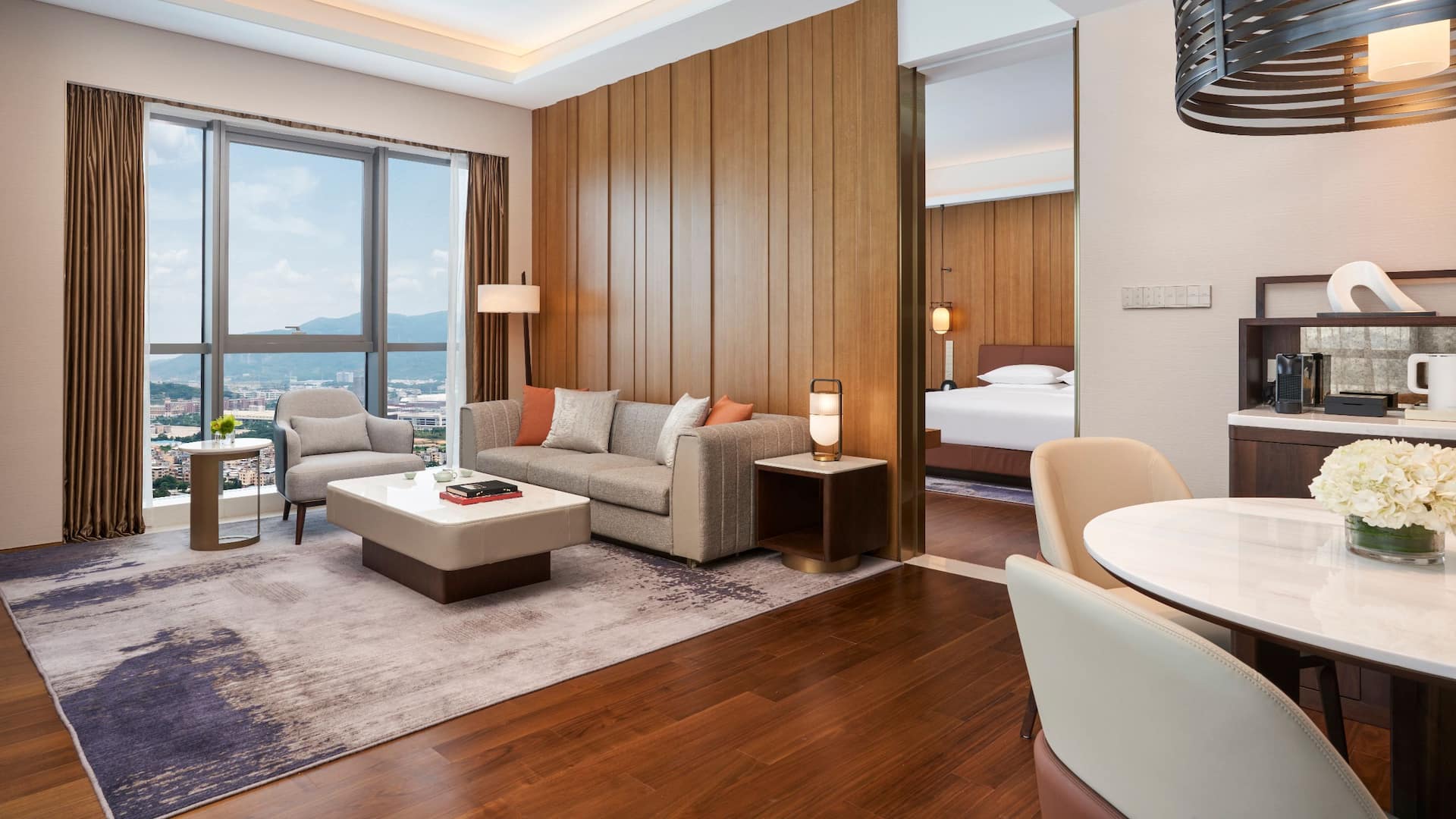 1 de 3 Hyatt Regency Guangzhou Zengcheng Deluxe Regency Suite Living