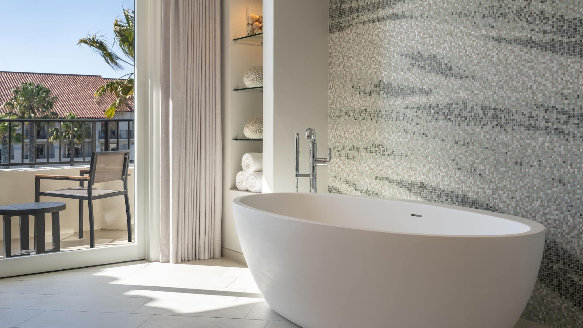 Hyatt Regency Huntington Beach Resort and Spa Beach House Presidential Suite Bathroom