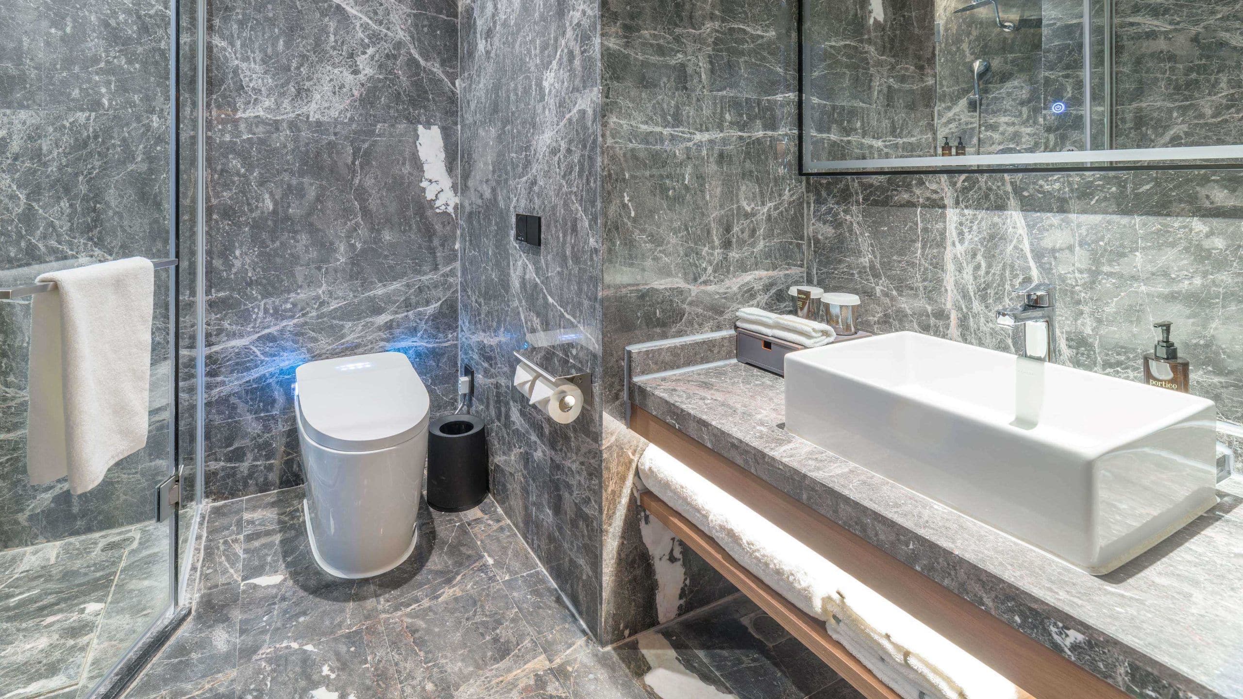 5 of 5 UrCove Chongqing Yubei Superior Twin Bathroom