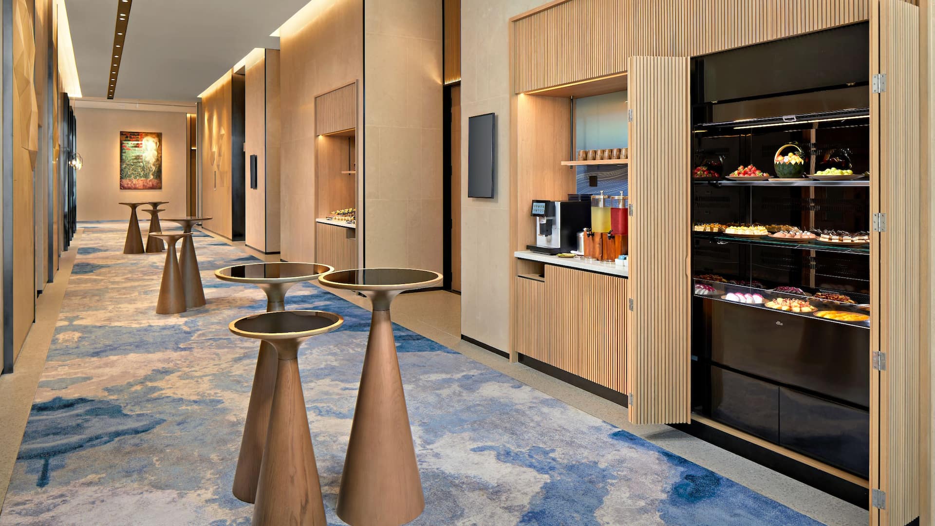 2/2 Hyatt Place Ha Long Bay, Bai Chay Foyer Area