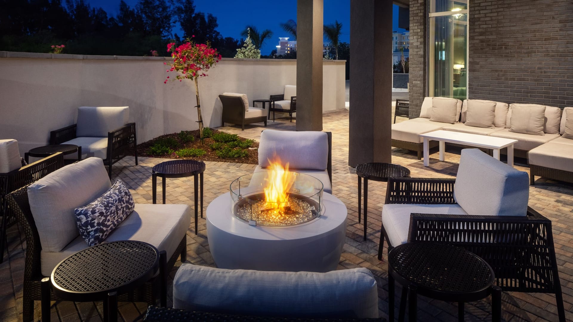 Hyatt Place Cape Canaveral Patio Fire Pit